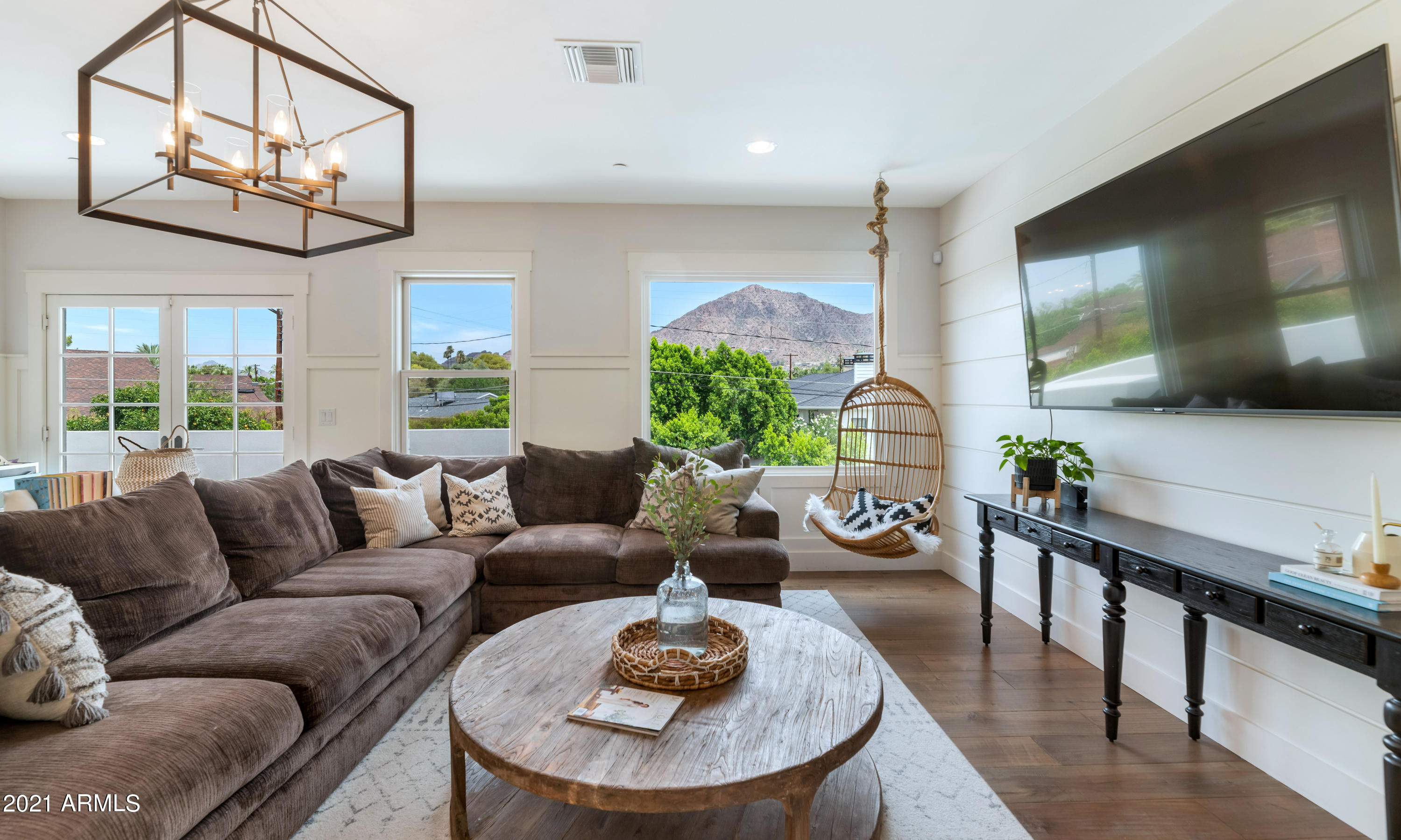 MARY MANOR 2 - Residential