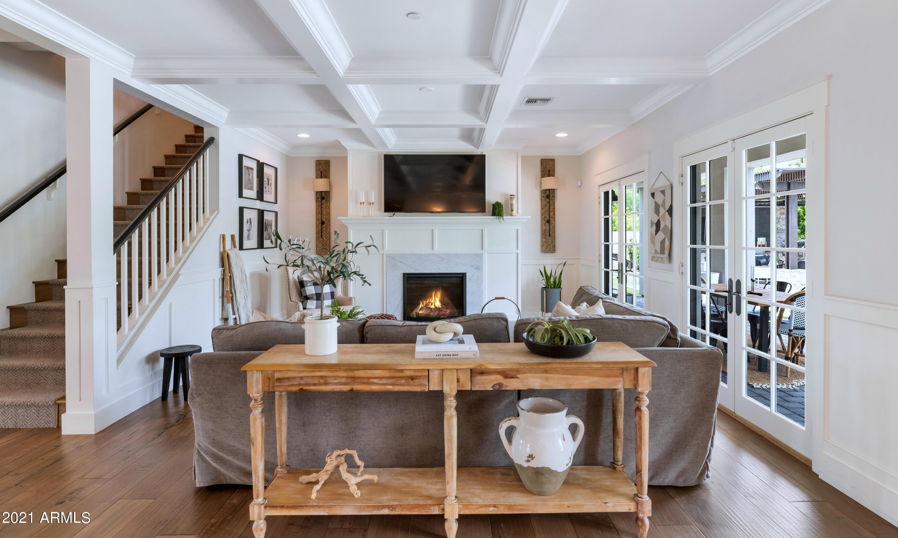 MARY MANOR 2 - Residential