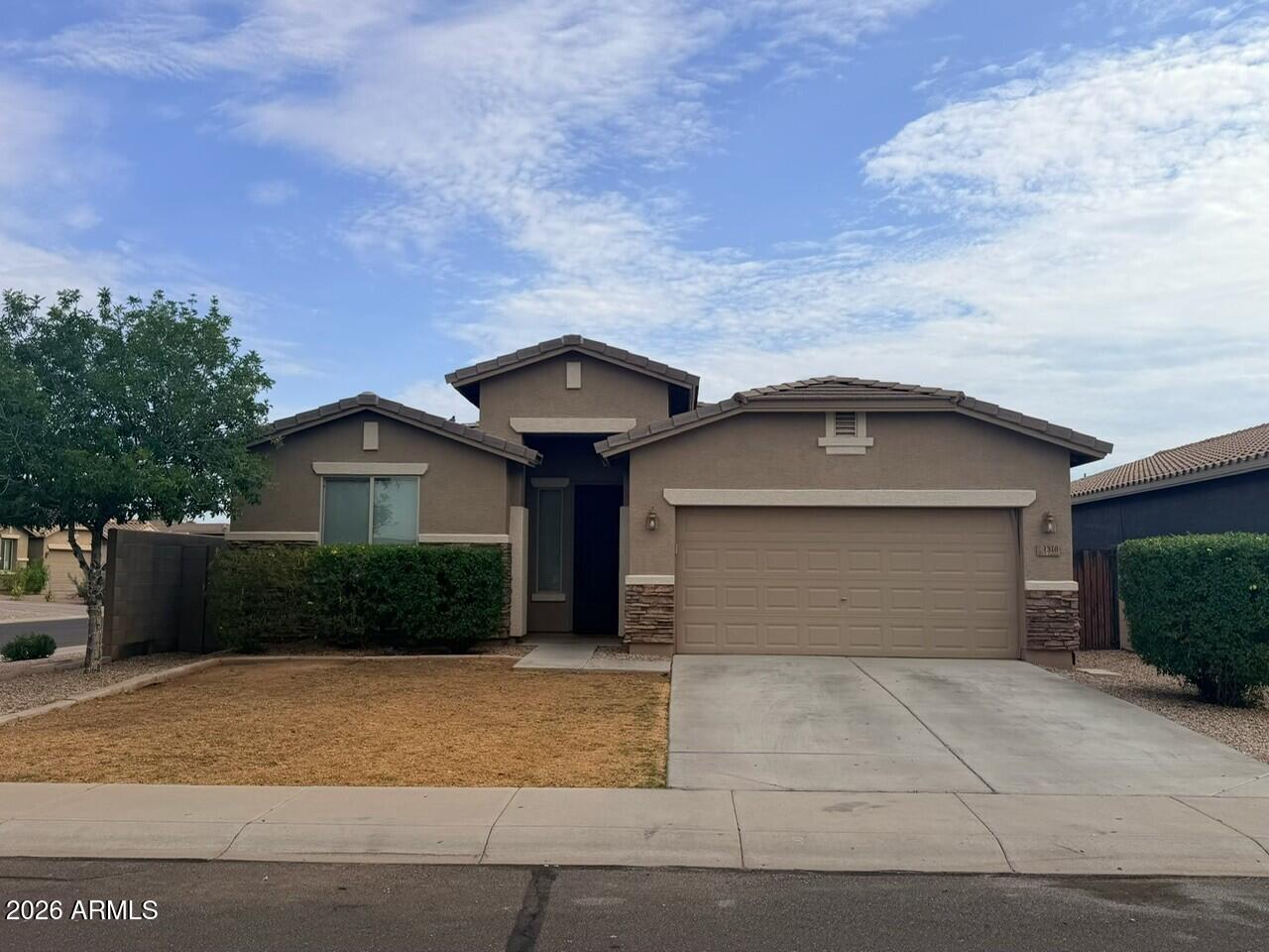 1810 W LOEMANN Drive