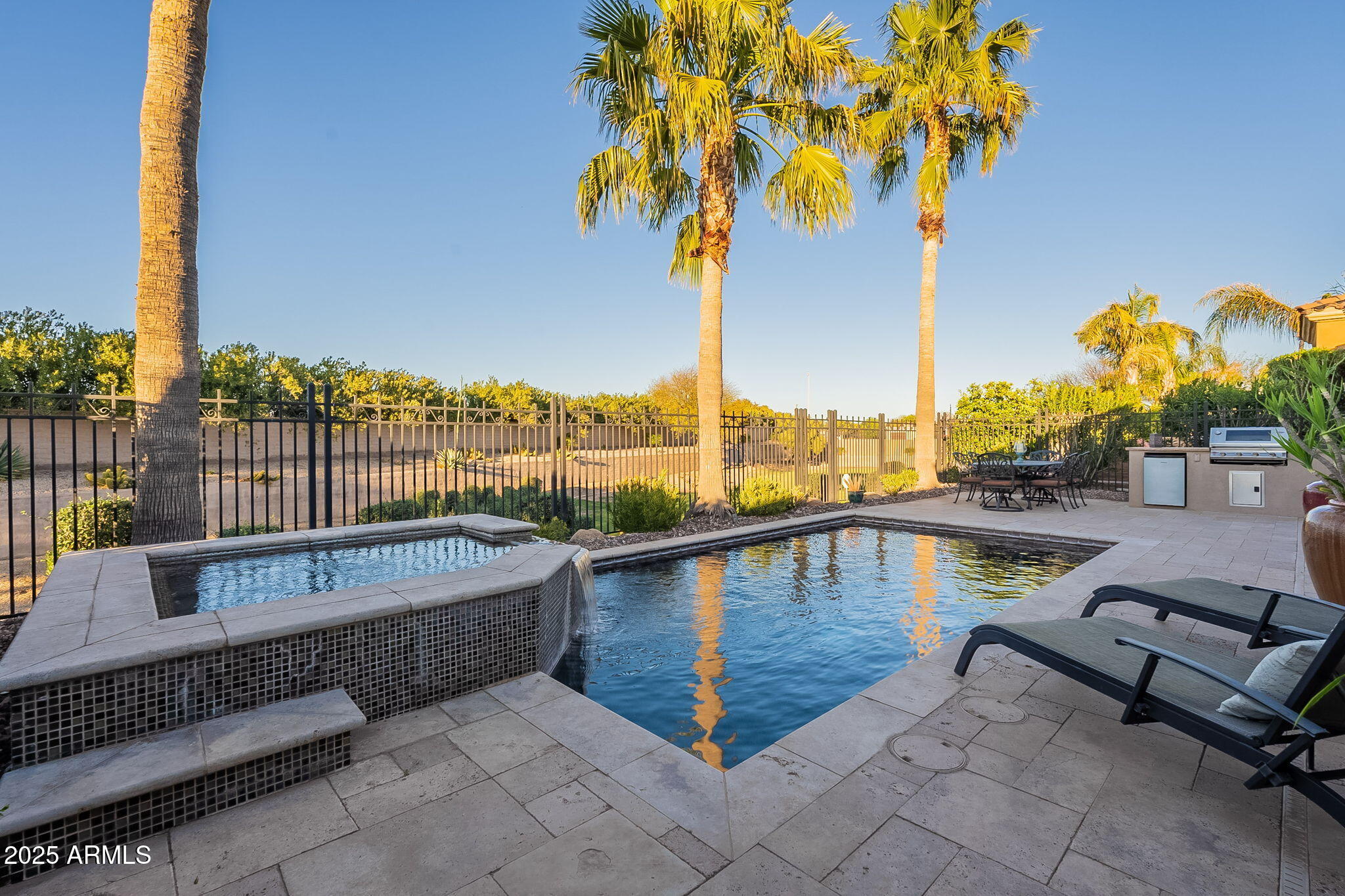 1274 E ARTEMIS Trail