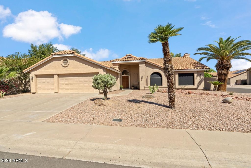 Photo of 842 E Stacey Lane, Tempe, AZ 85284 (MLS # 7001603)
