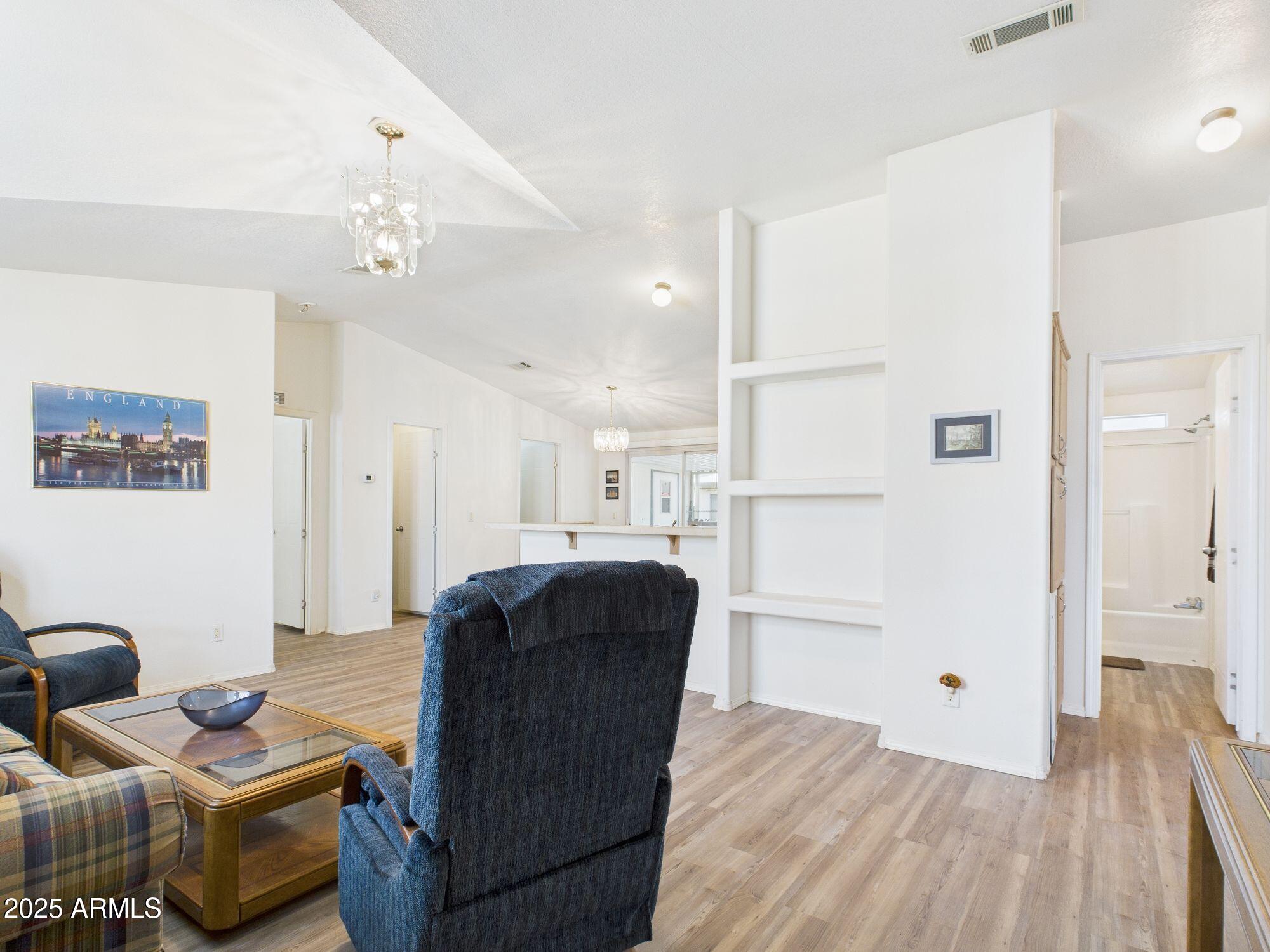 3104 E Broadway Road 271