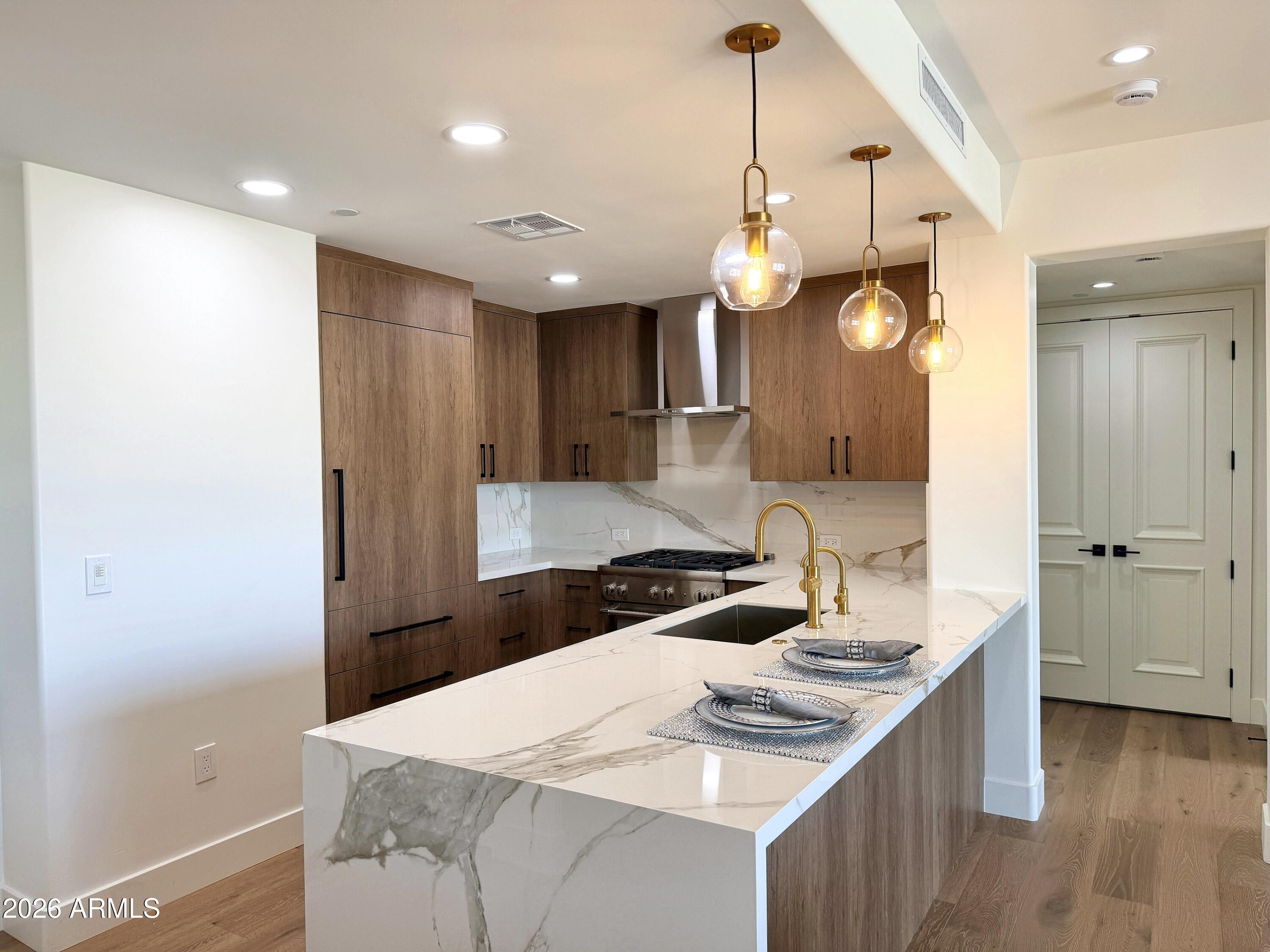 7181 E CAMELBACK Road 604