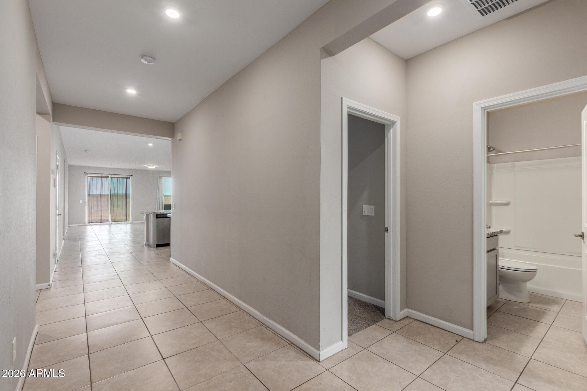 2036 E PIEDMONT Place