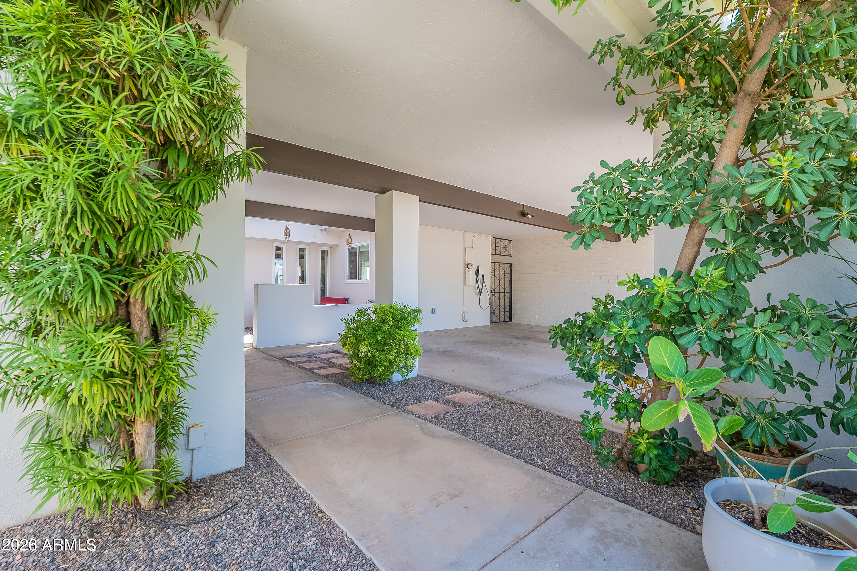 7221 N VIA DE LA MONTANA --