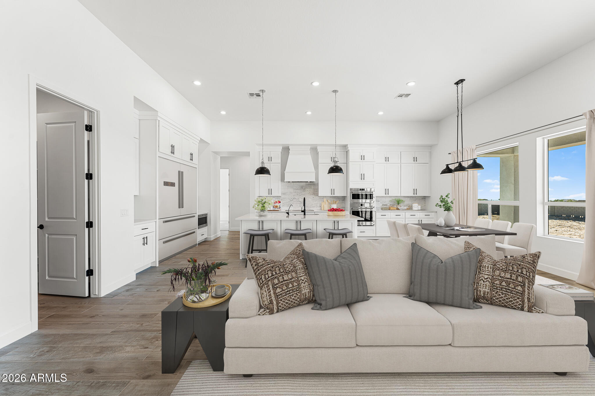 20255 W Highland Avenue