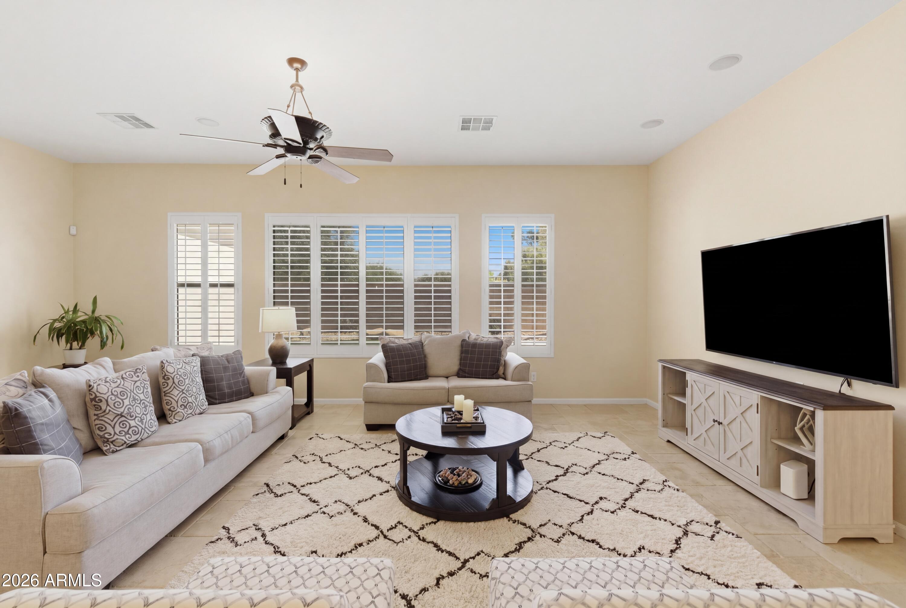 WINDWARD - Residential