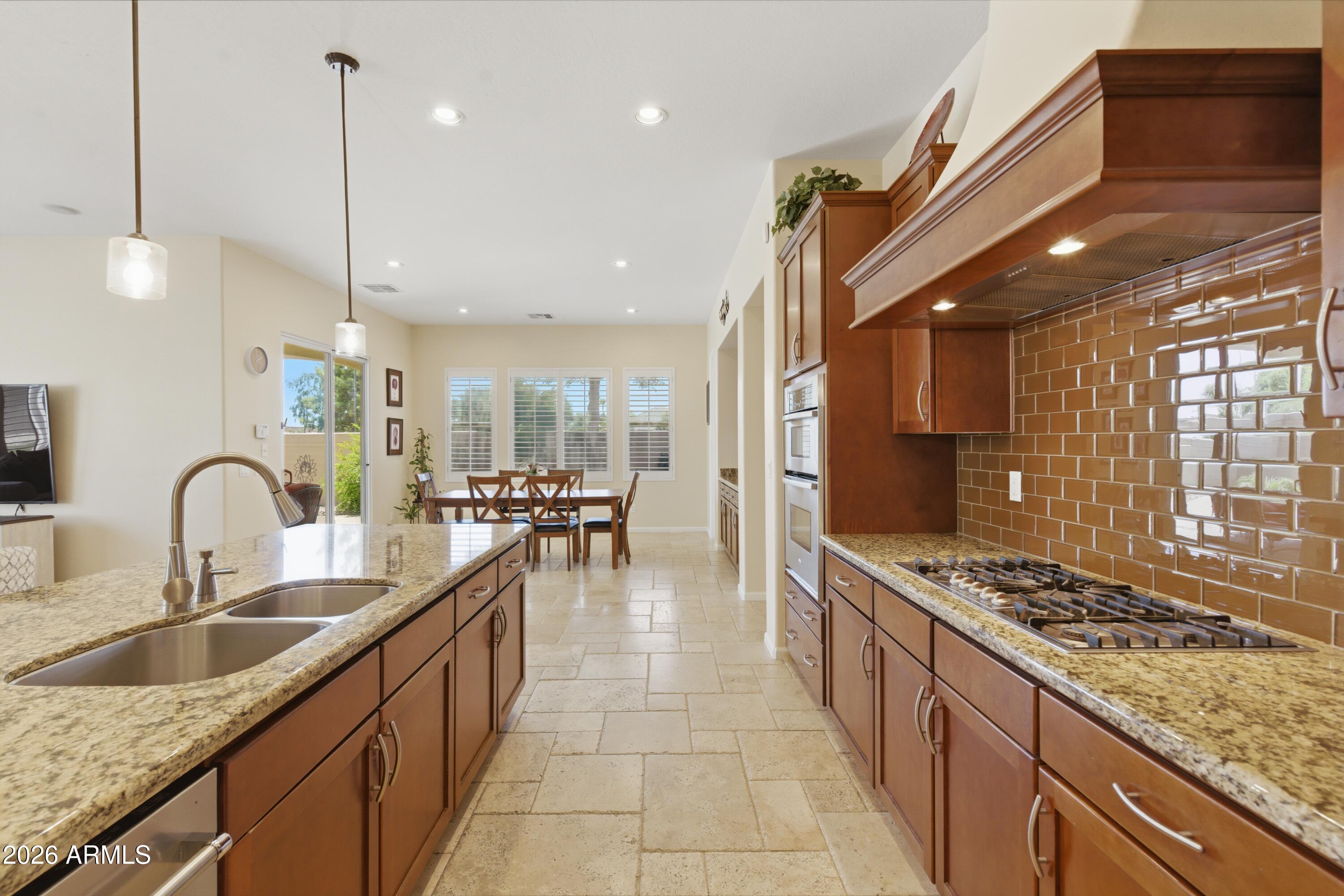 WINDWARD - Residential