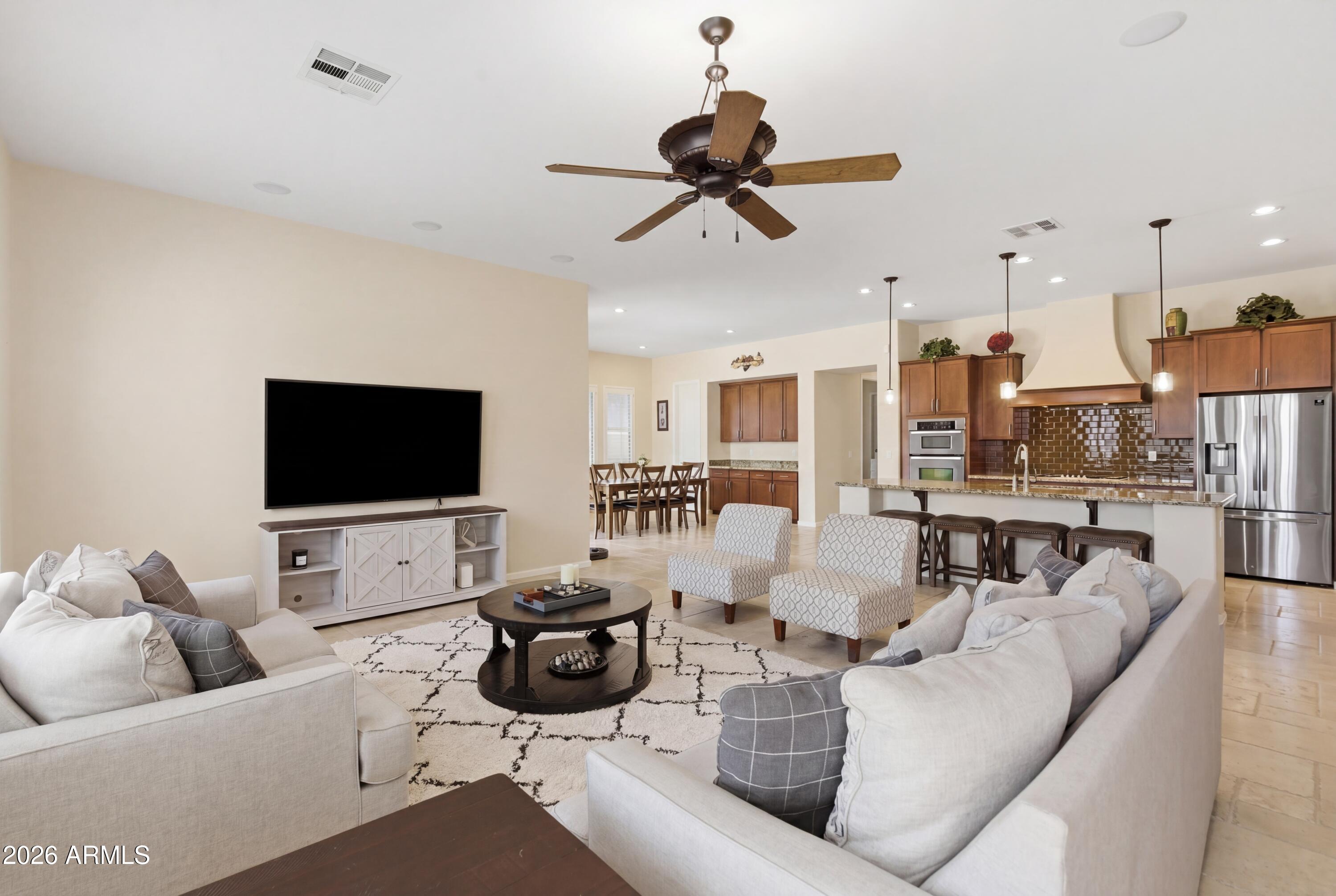 WINDWARD - Residential