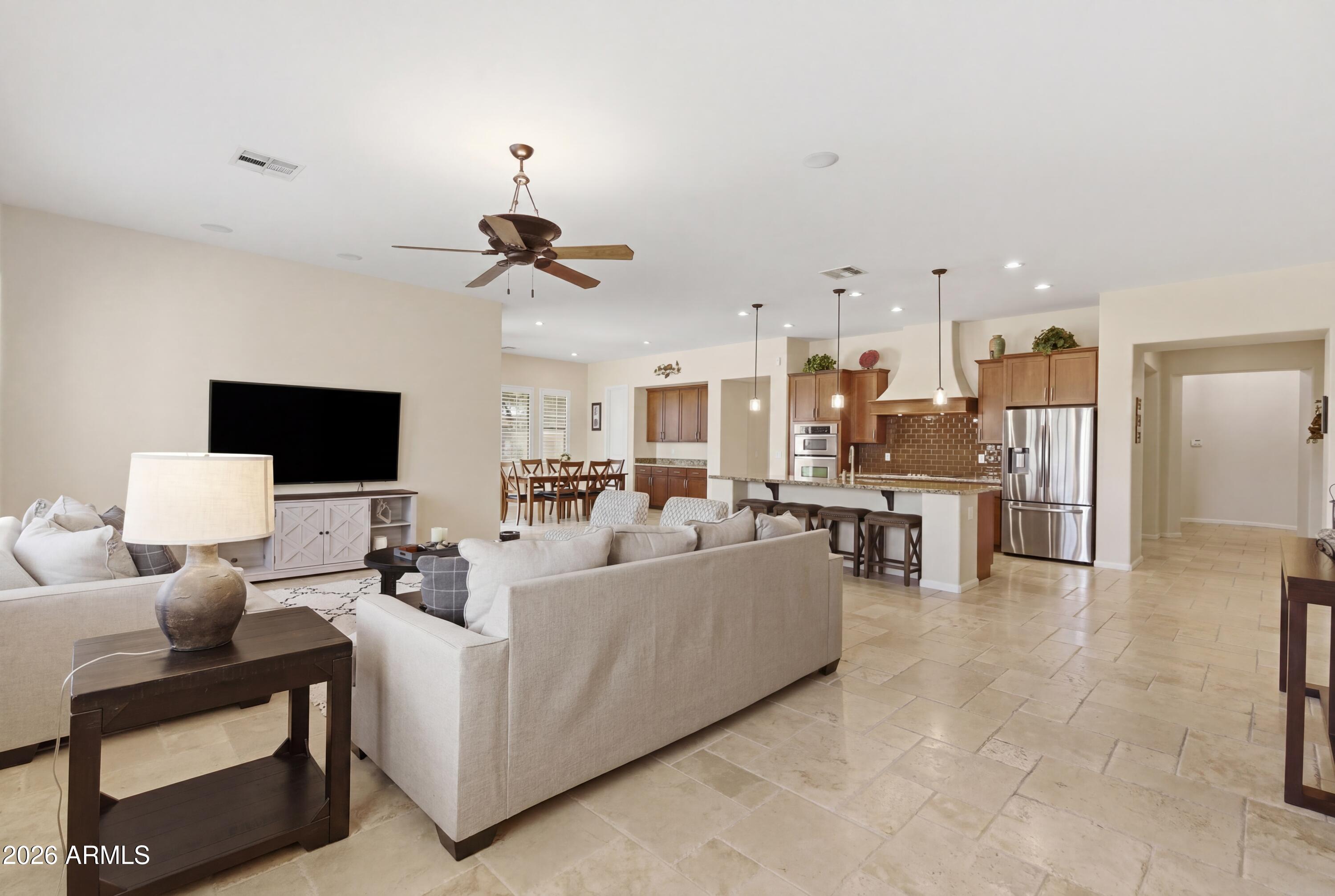 WINDWARD - Residential