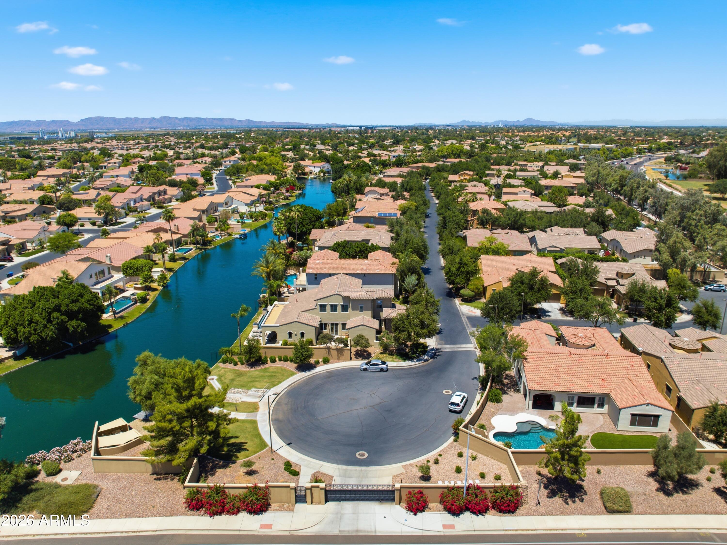 WINDWARD - Residential