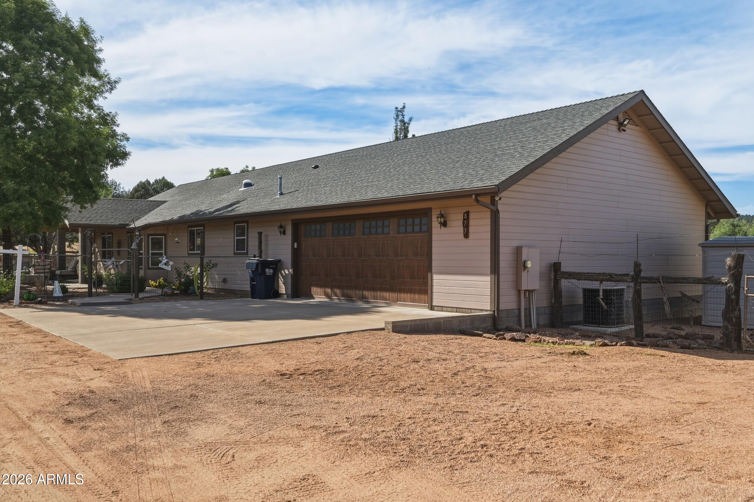 873 W COLT Lane