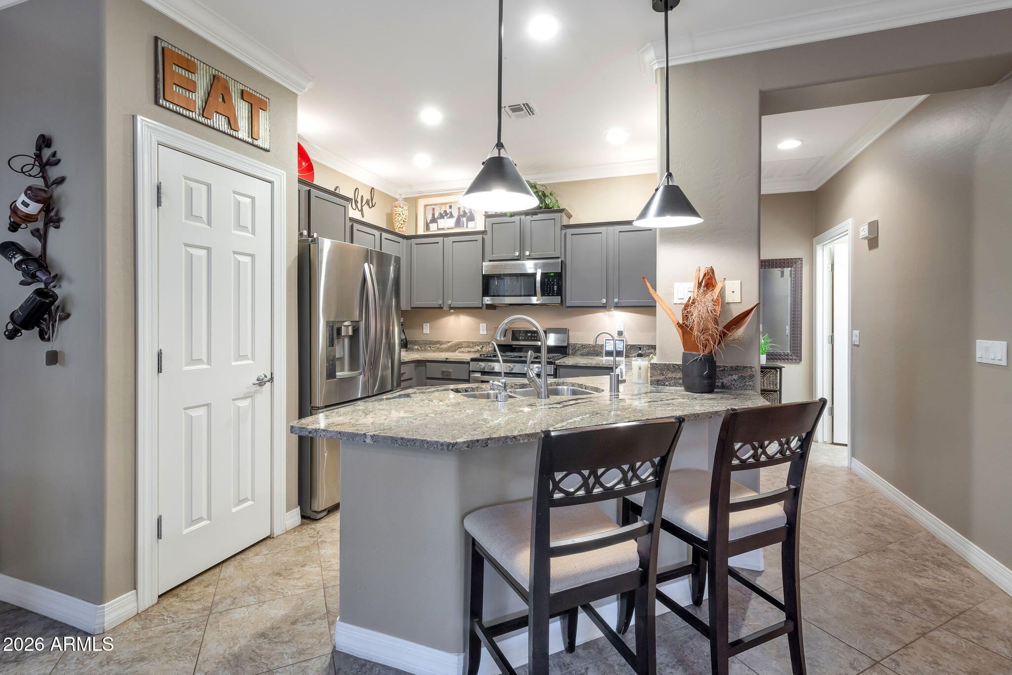 7511 W SPRINGFIELD Way