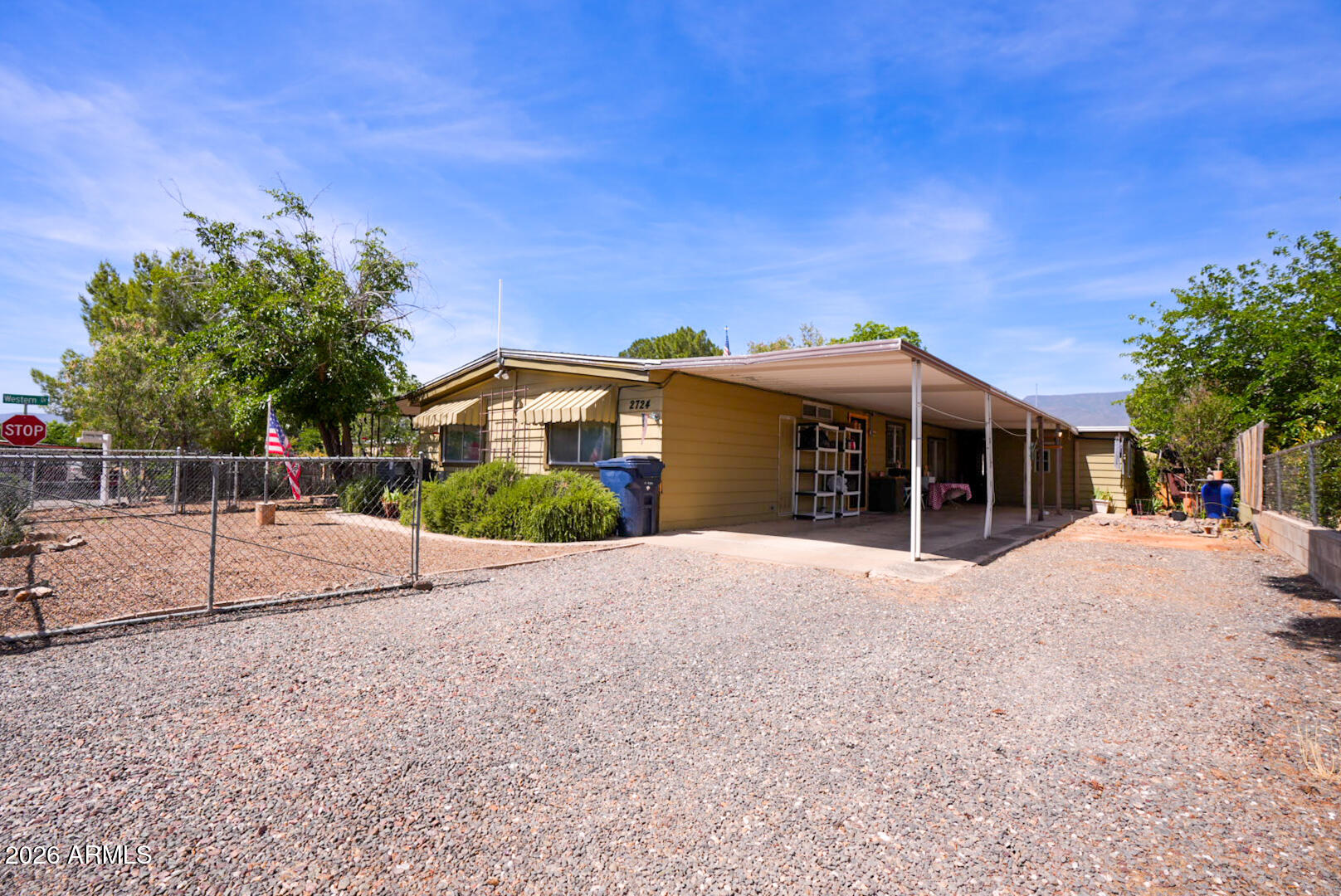2724 S SUNSET Drive