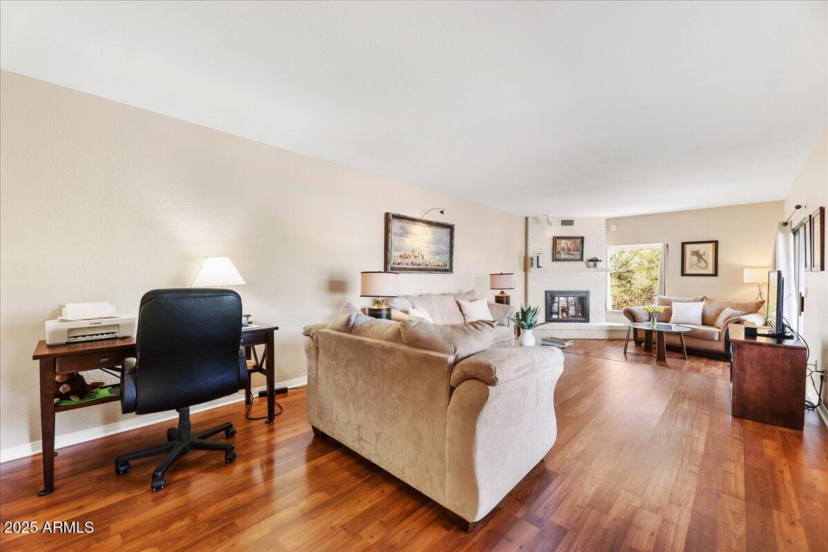 7220 E Mary Sharon Drive 116