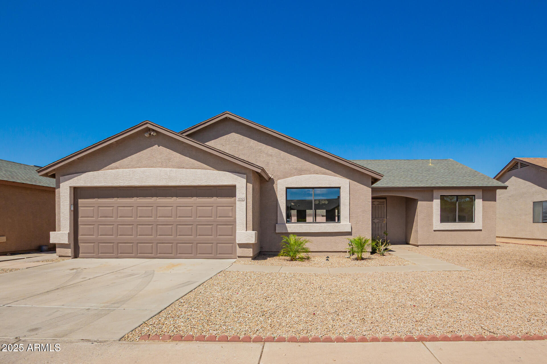 4542 N 86TH Drive