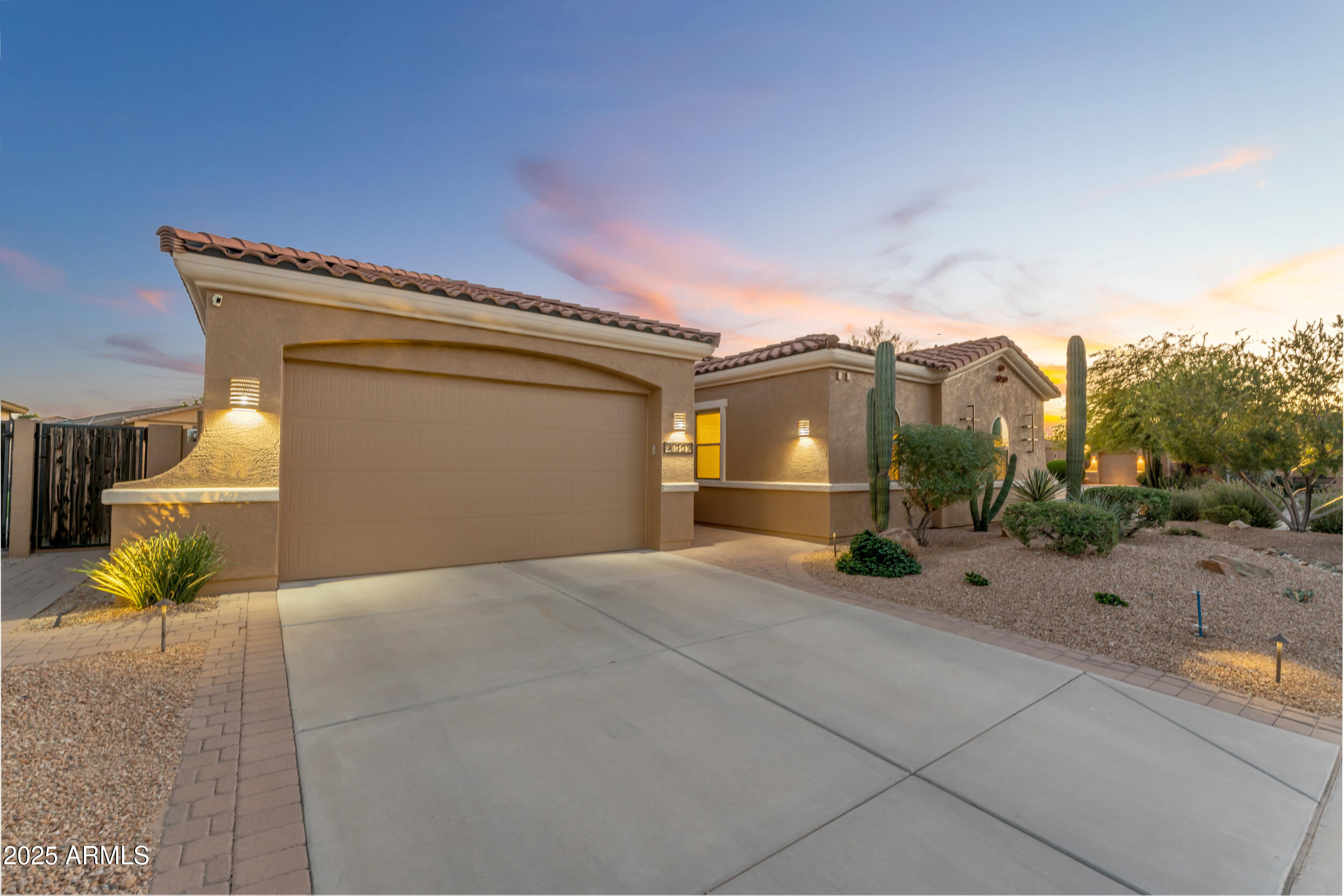 18327 W OCOTILLO Avenue