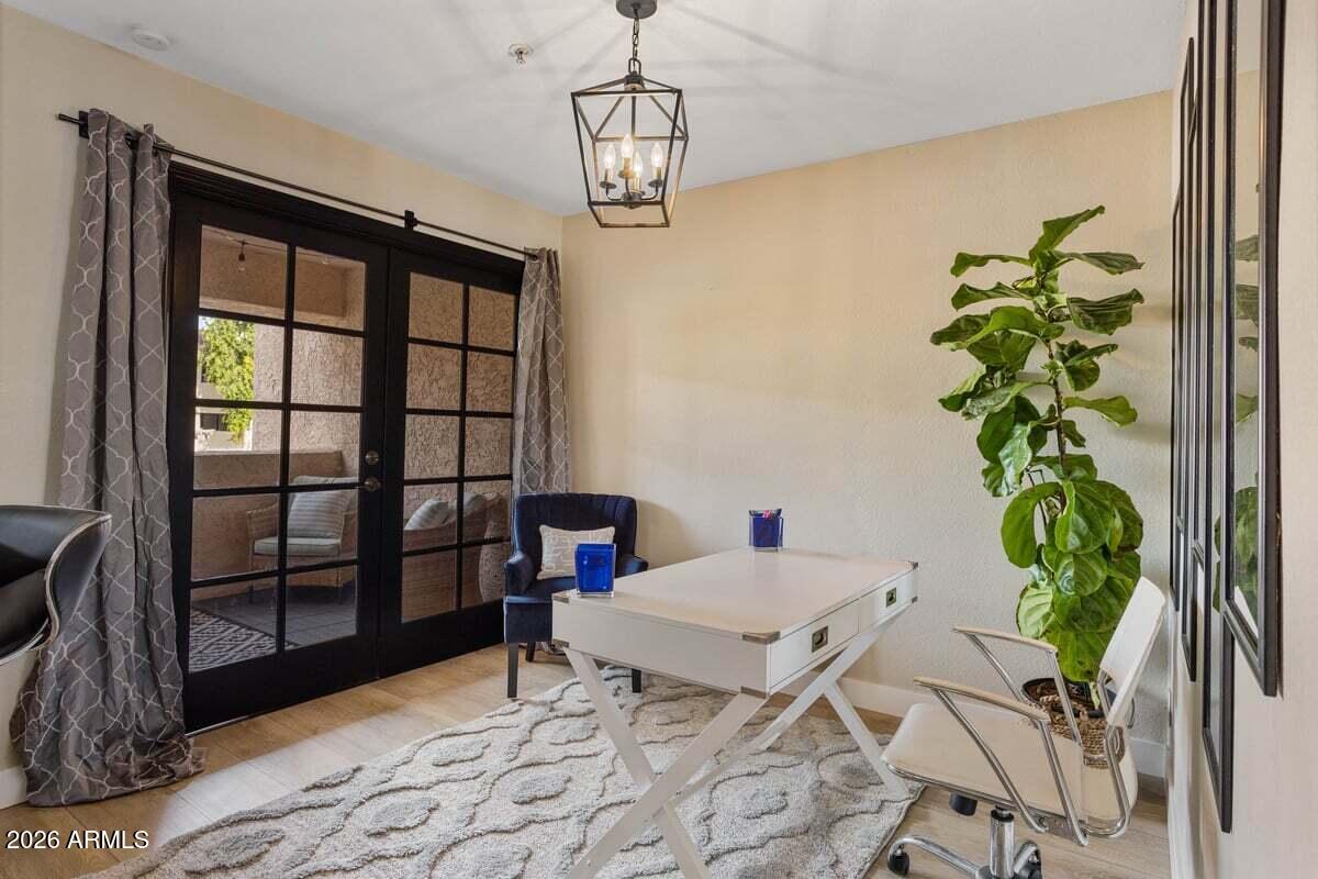 7510 E THOMAS Road 216