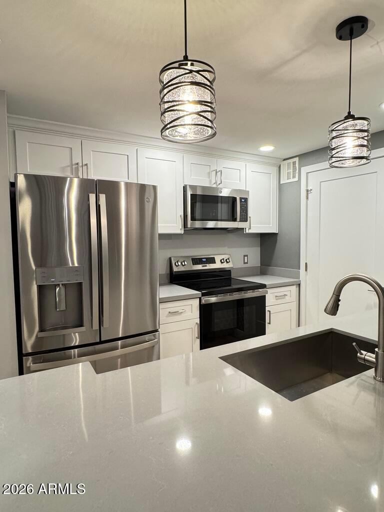 1701 E Colter Street 431