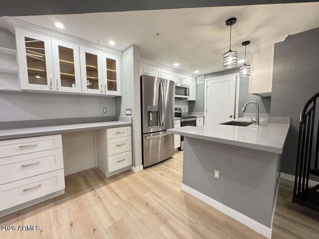 1701 E COLTER Street 431