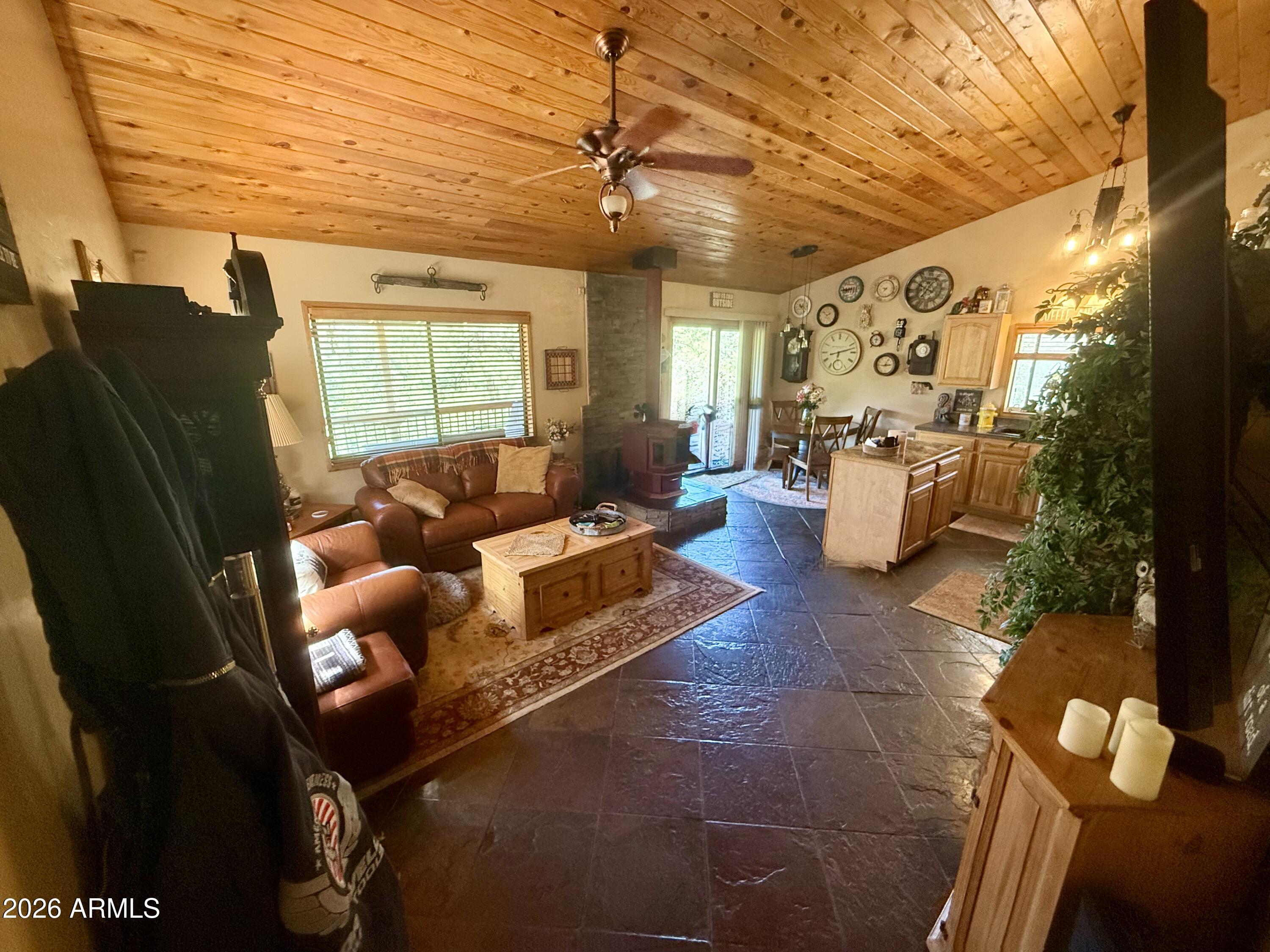 23079 S GLADIATOR MINE Road