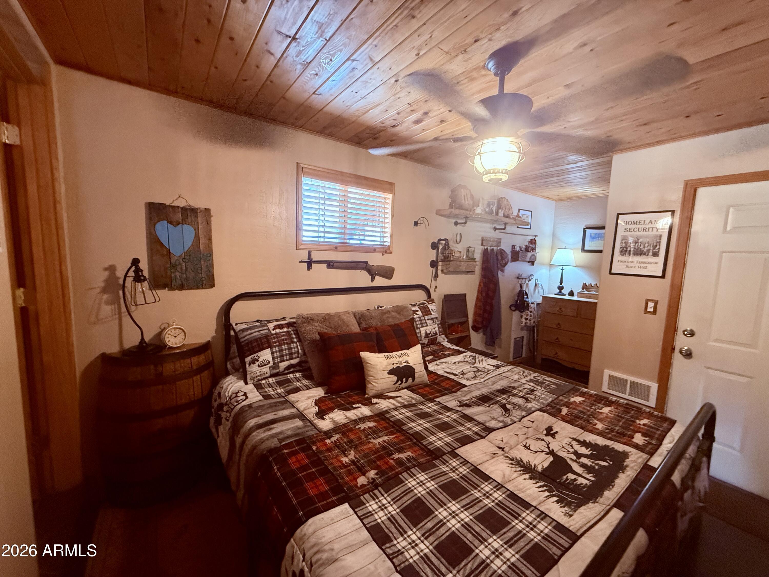23079 S GLADIATOR MINE Road