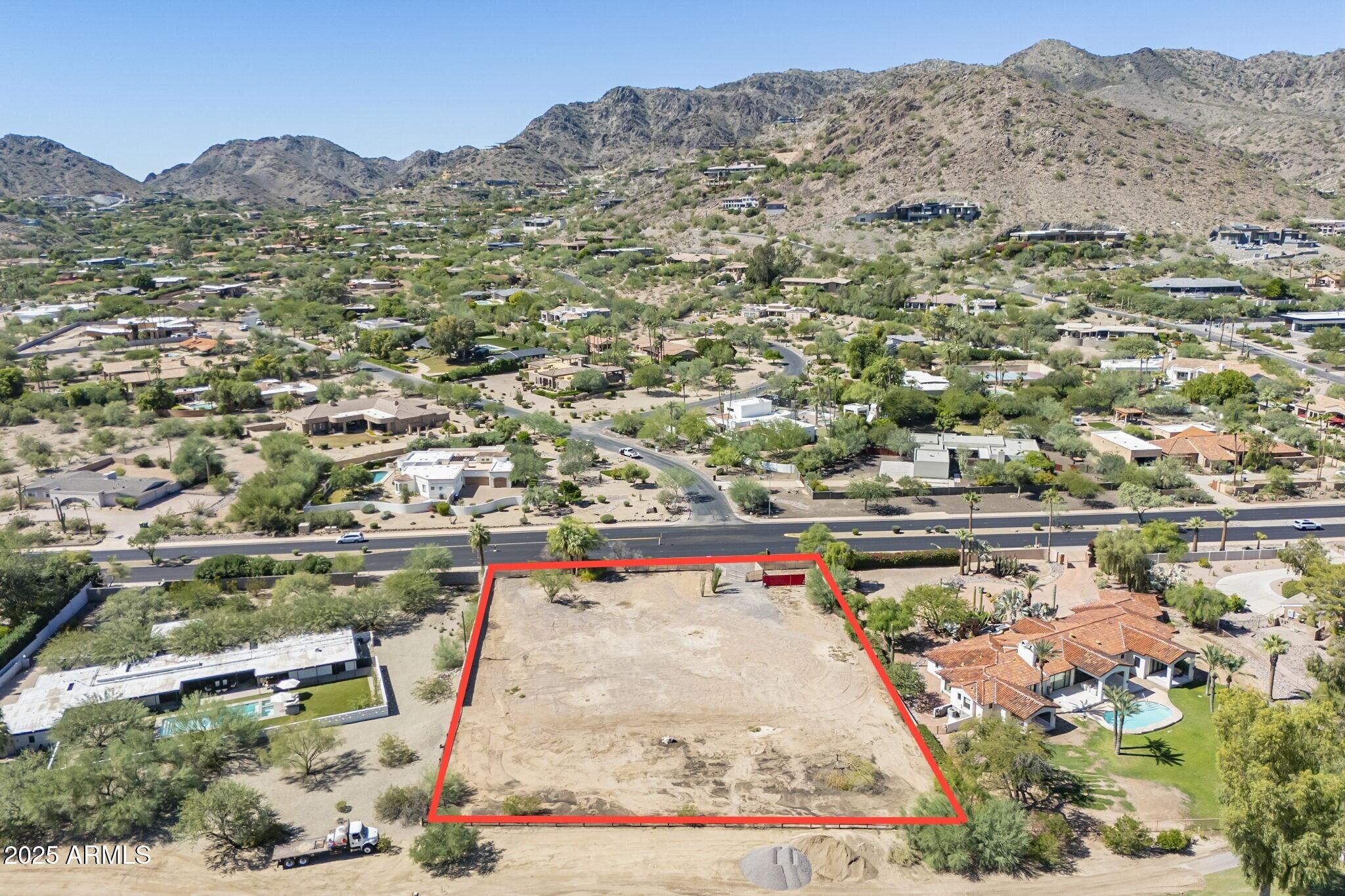 PARADISE HILLS LOT 68-99 - Land