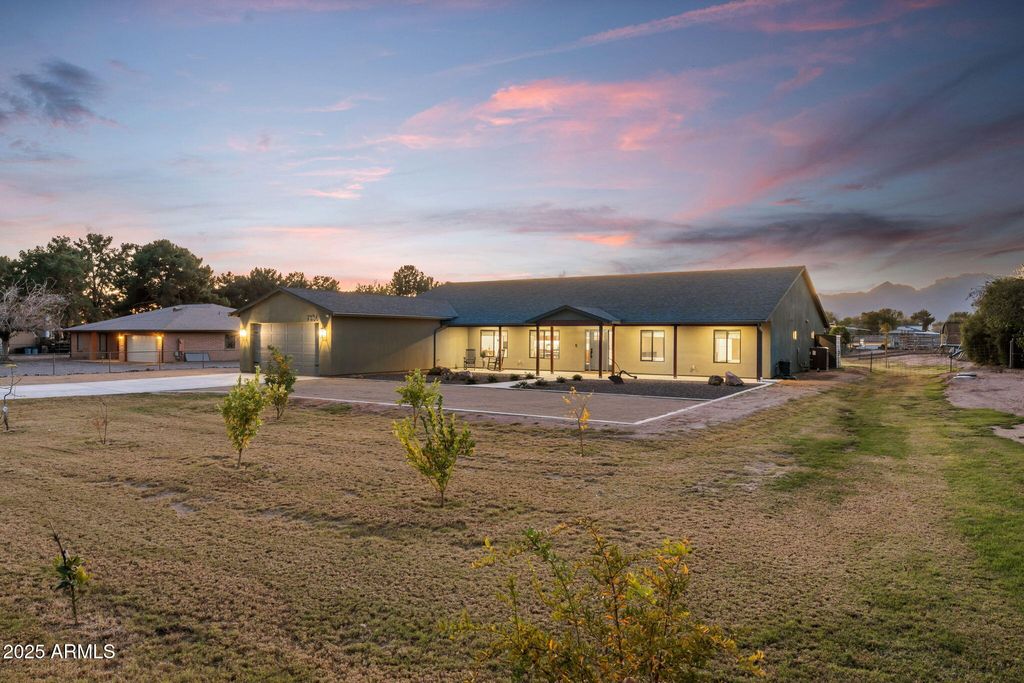 Photo of 7336 N 181st Avenue, Waddell, AZ 85355 (MLS # 6952075)