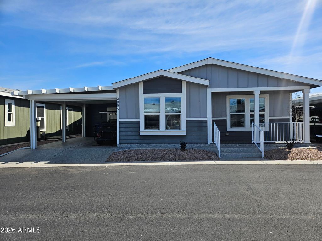 Photo of 650 N Hawes Road #2805, Mesa, AZ 85207 (MLS # 7000751)