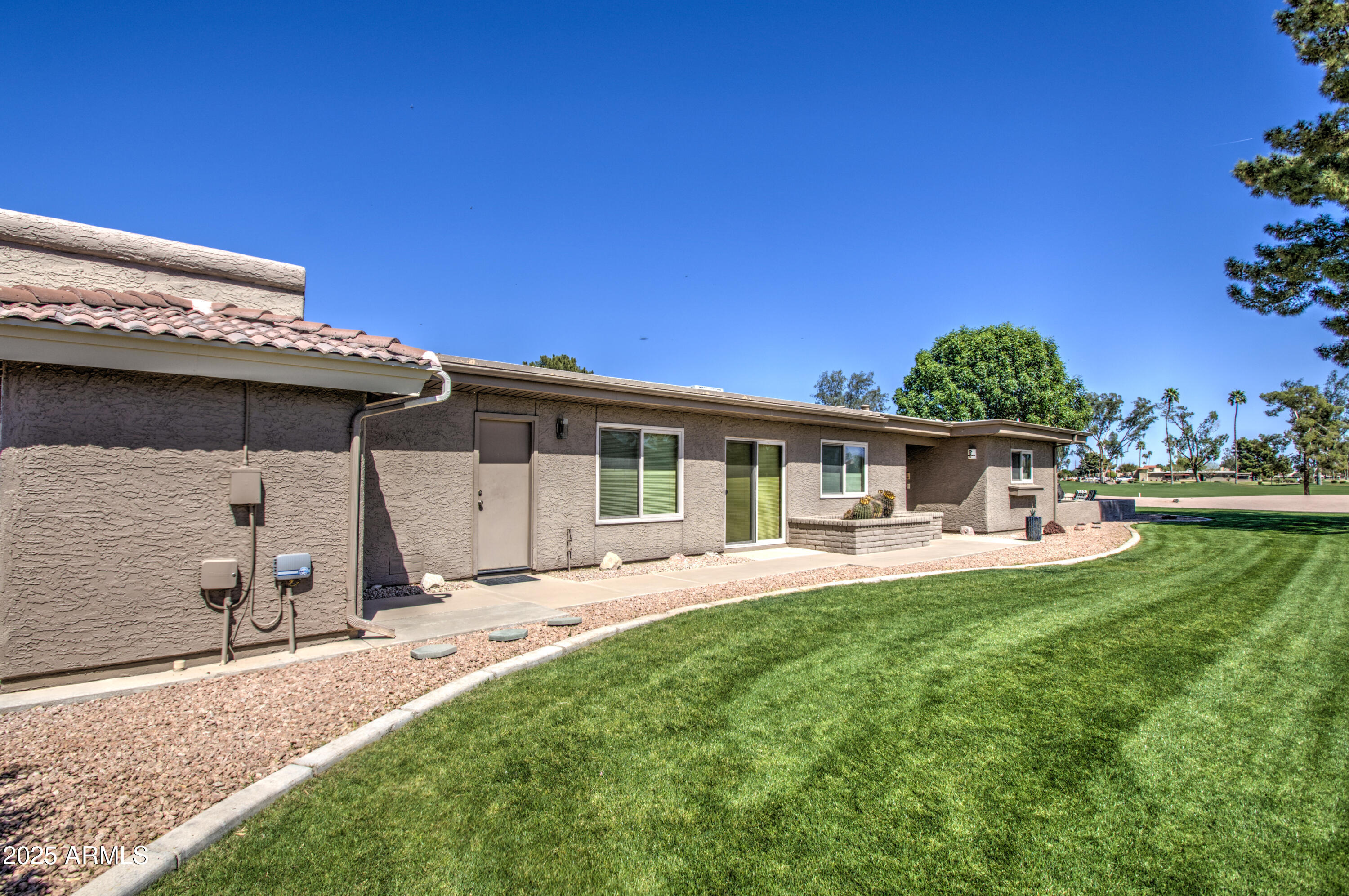25273 S BERRY BROOK Drive