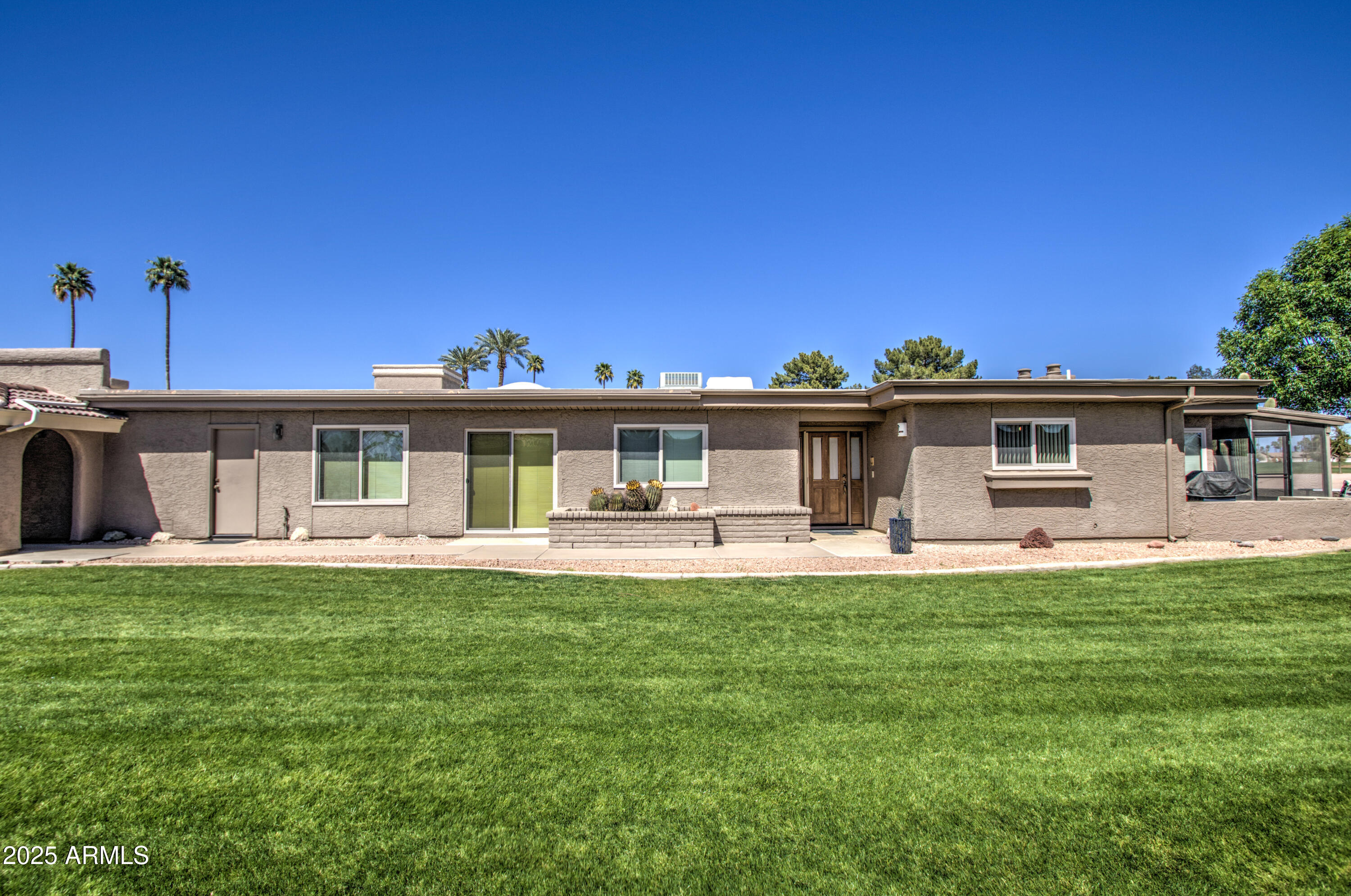 25273 S BERRY BROOK Drive