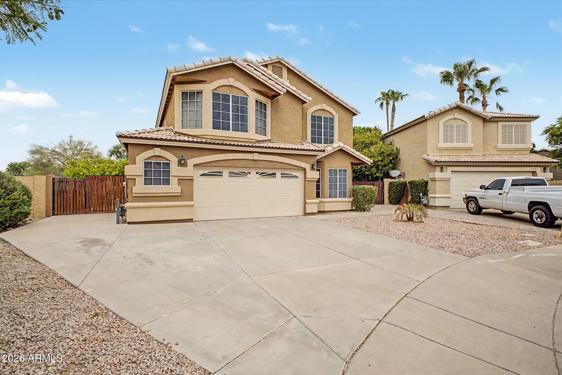 2712 S SAWYER Circle