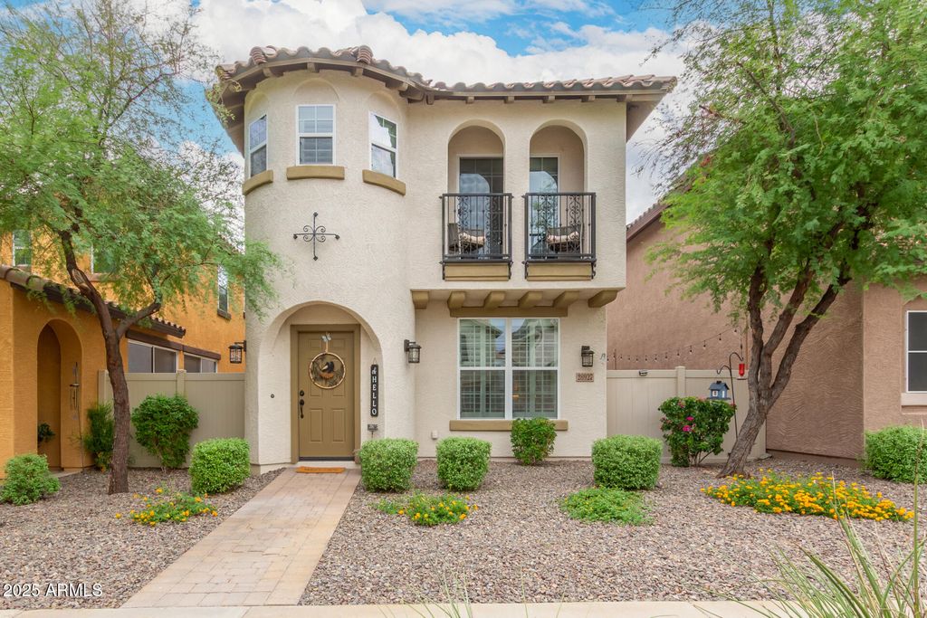 Photo of 28927 N 124th Drive, Peoria, AZ 85383 (MLS # 6925813)