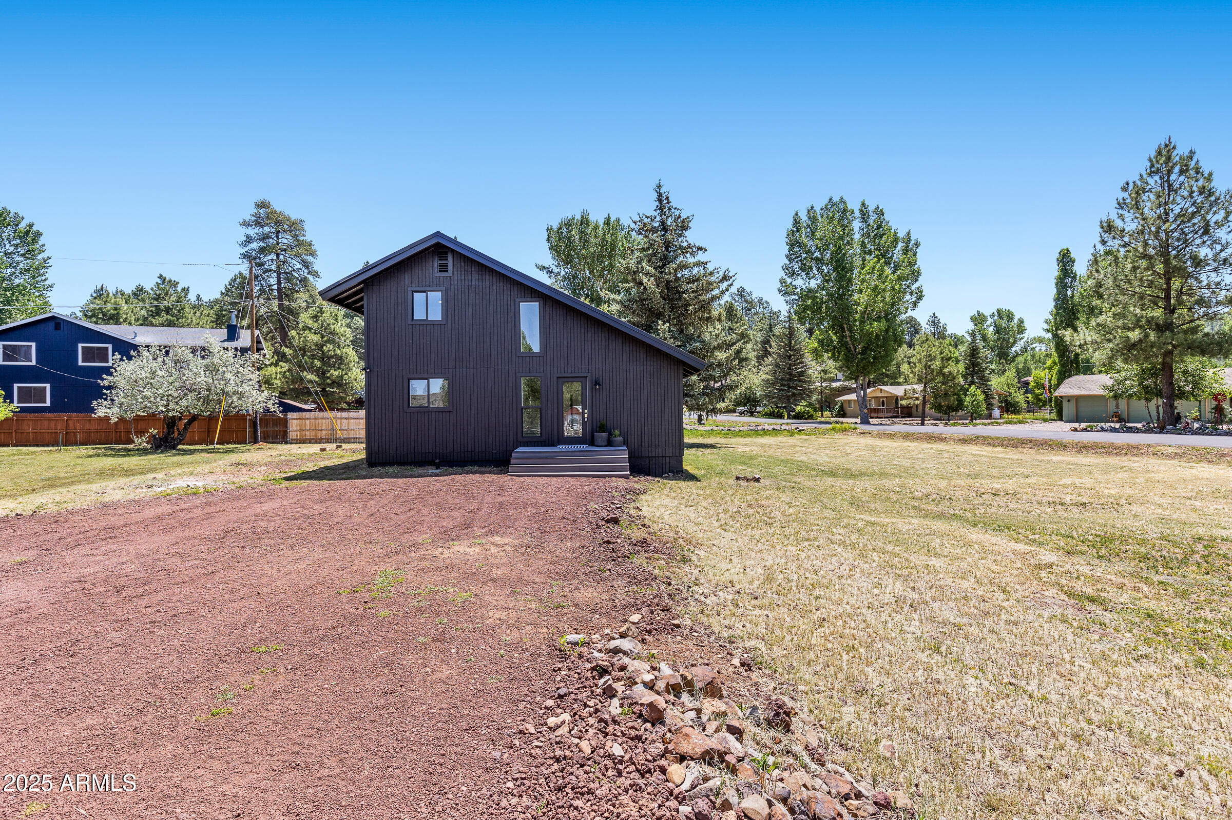 535 STRINGER Road