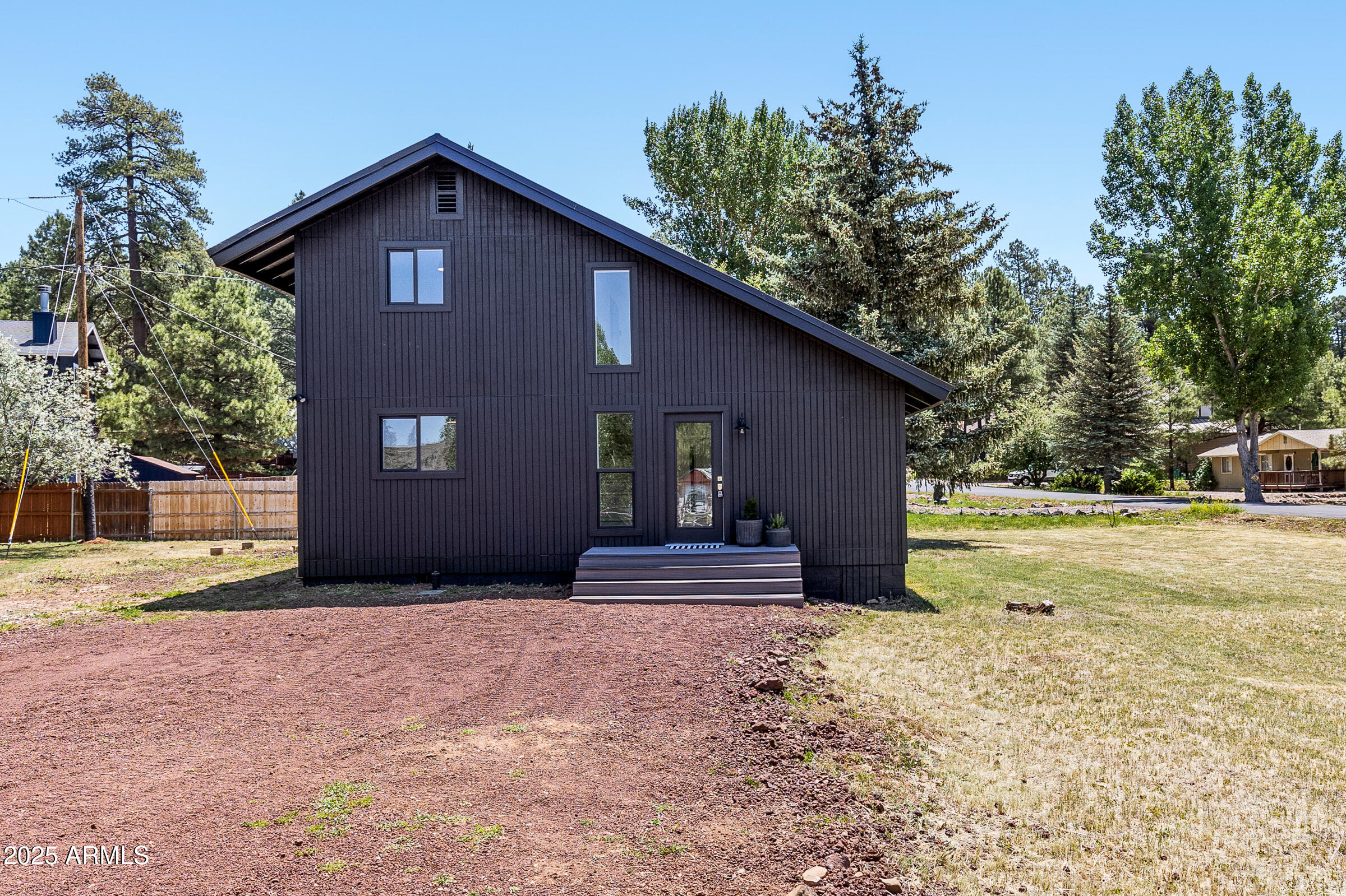 535 STRINGER Road