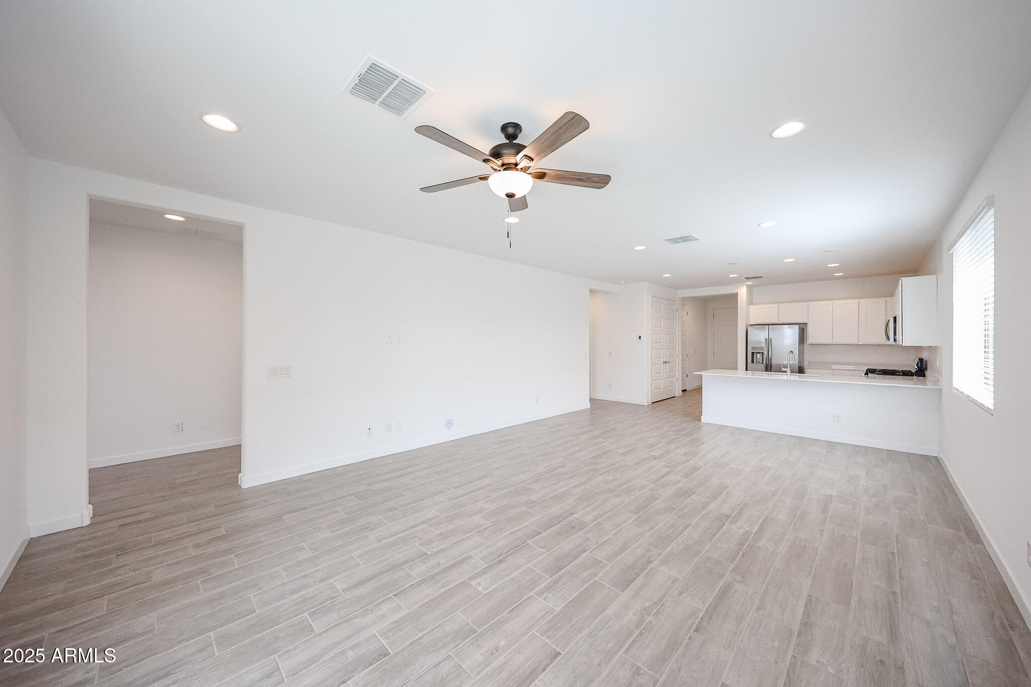 17357 W SMOKETREE Drive