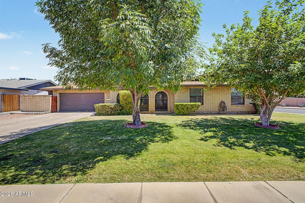 Photo of 2403 E Del Rio Drive, Tempe, AZ 85282 (MLS # 7032358)