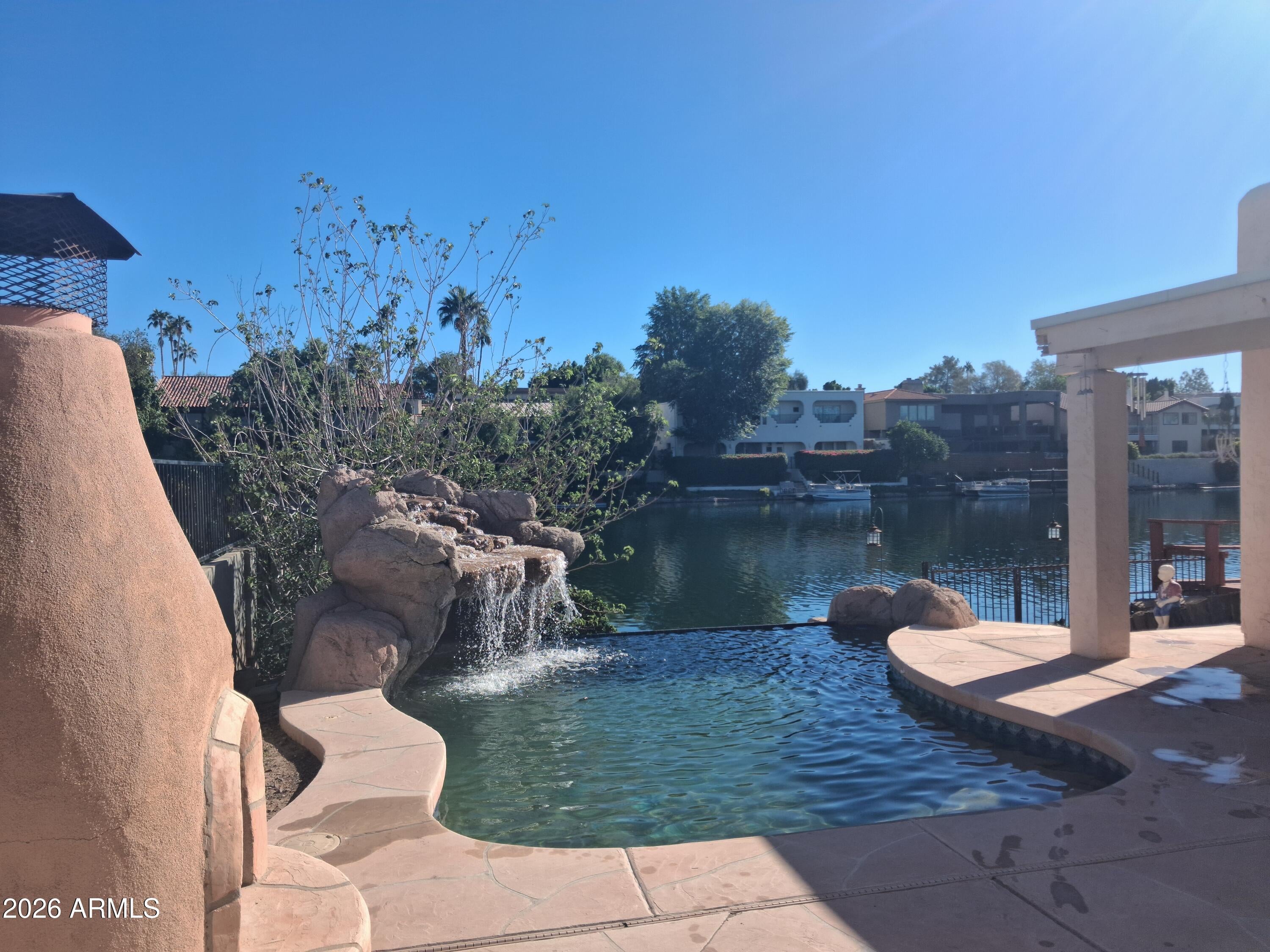 5419 S COMPASS Road