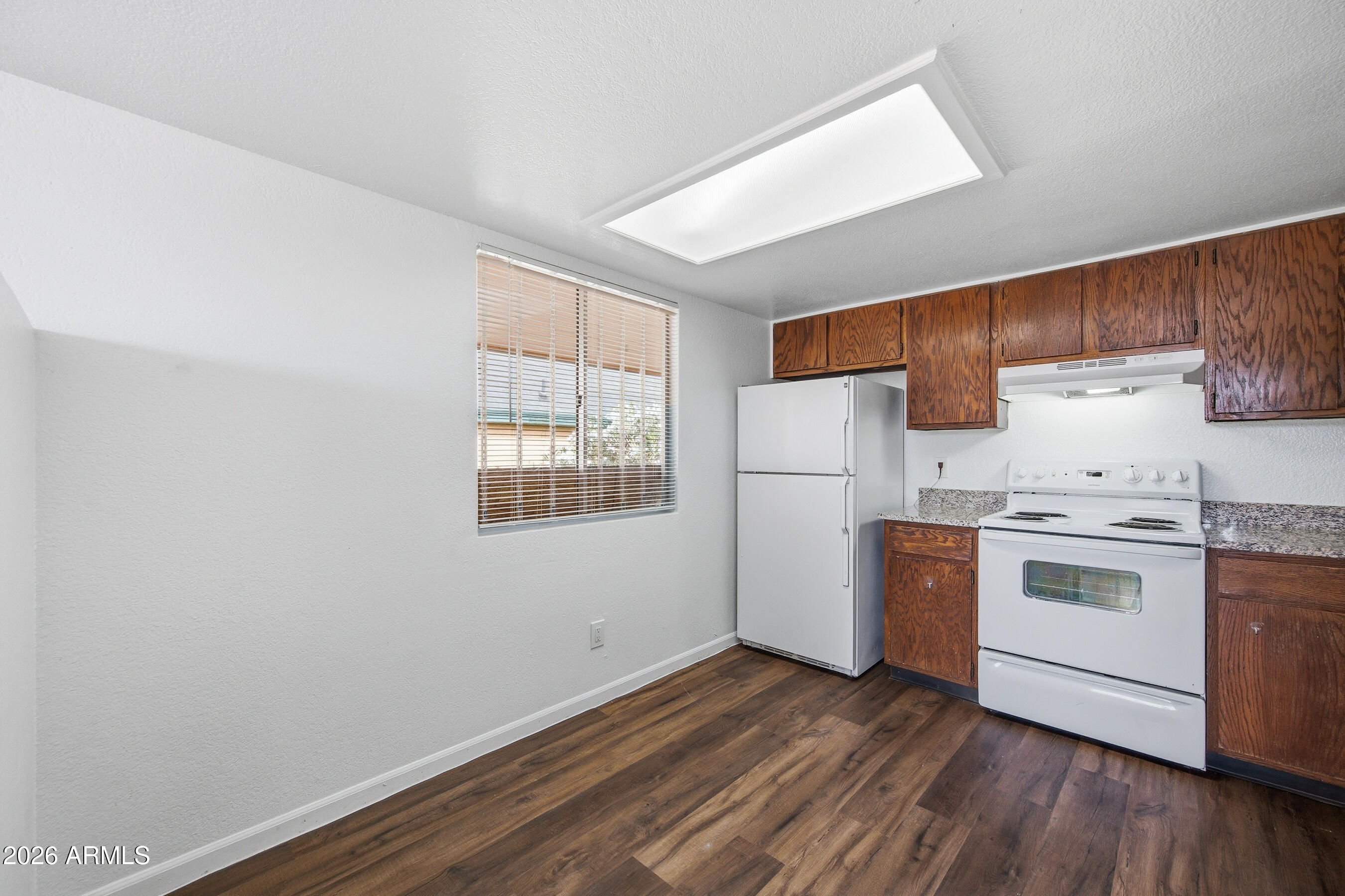 436 W CLARK Street Apt 202