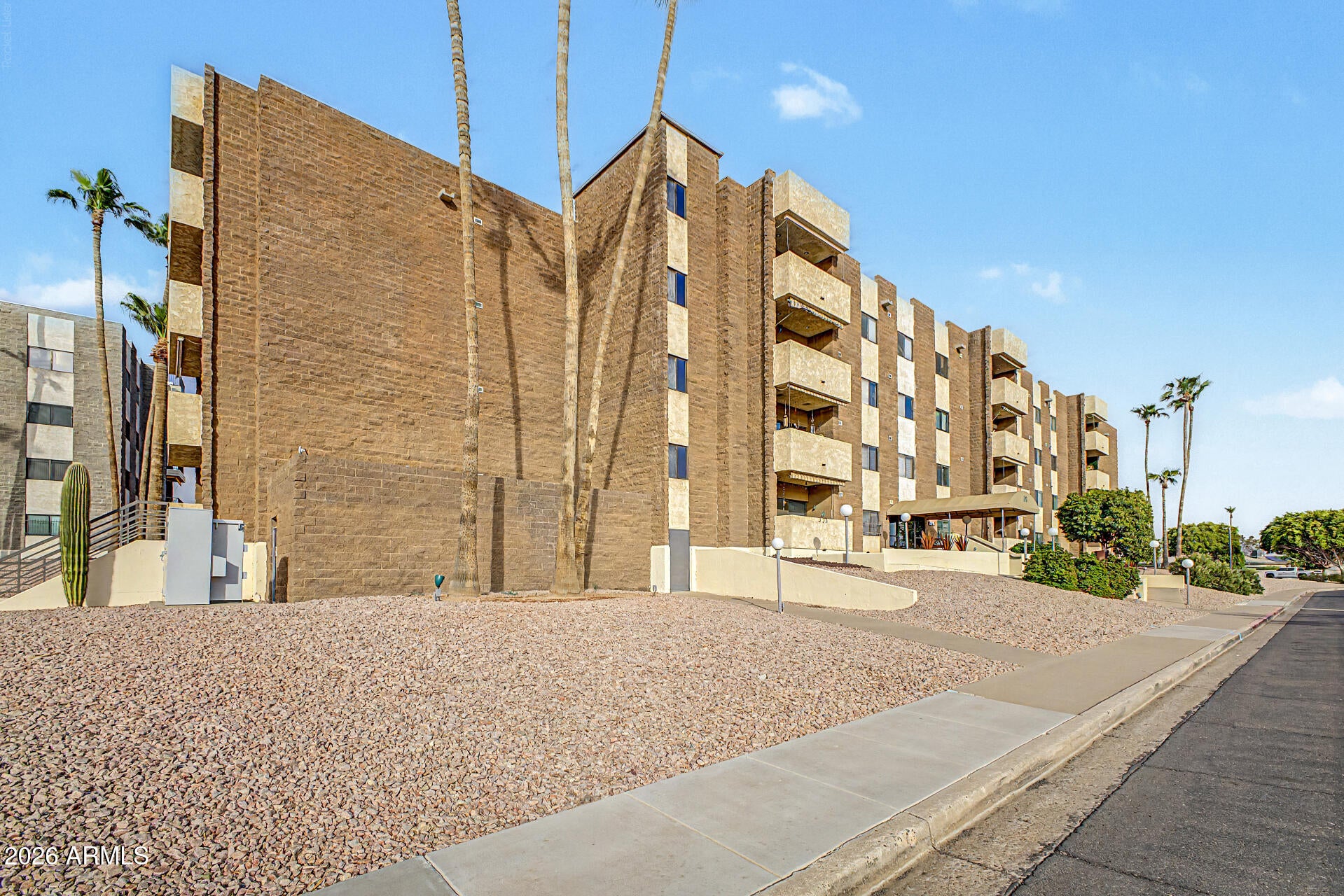 515 S PARKCREST -- 523