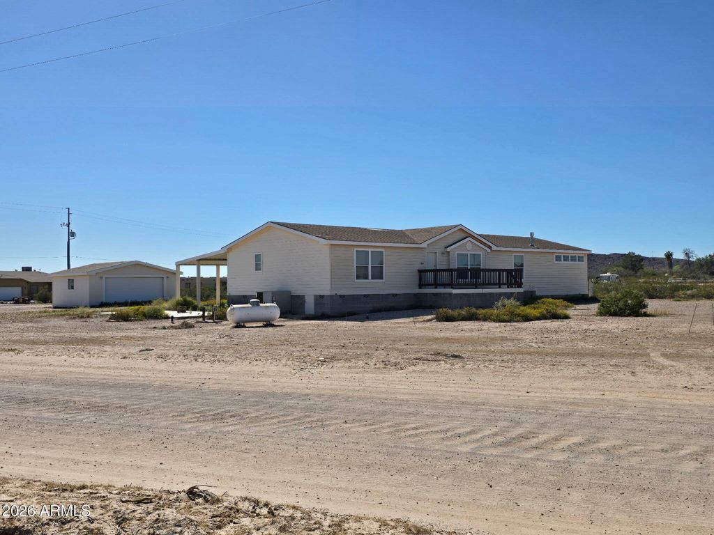 Photo of 3016 S 375th Avenue, Tonopah, AZ 85354 (MLS # 6993691)