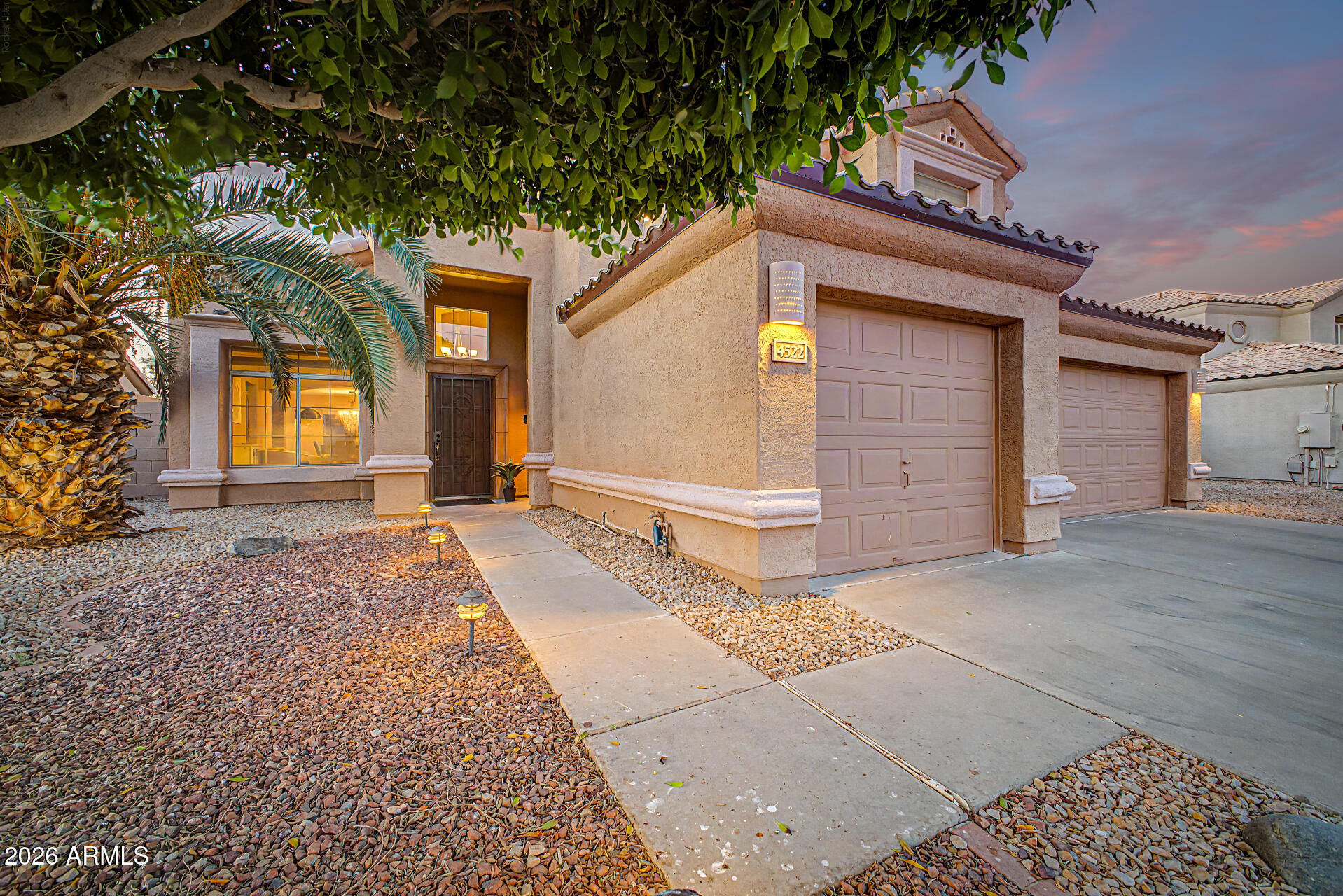 4522 E CATHEDRAL ROCK Drive