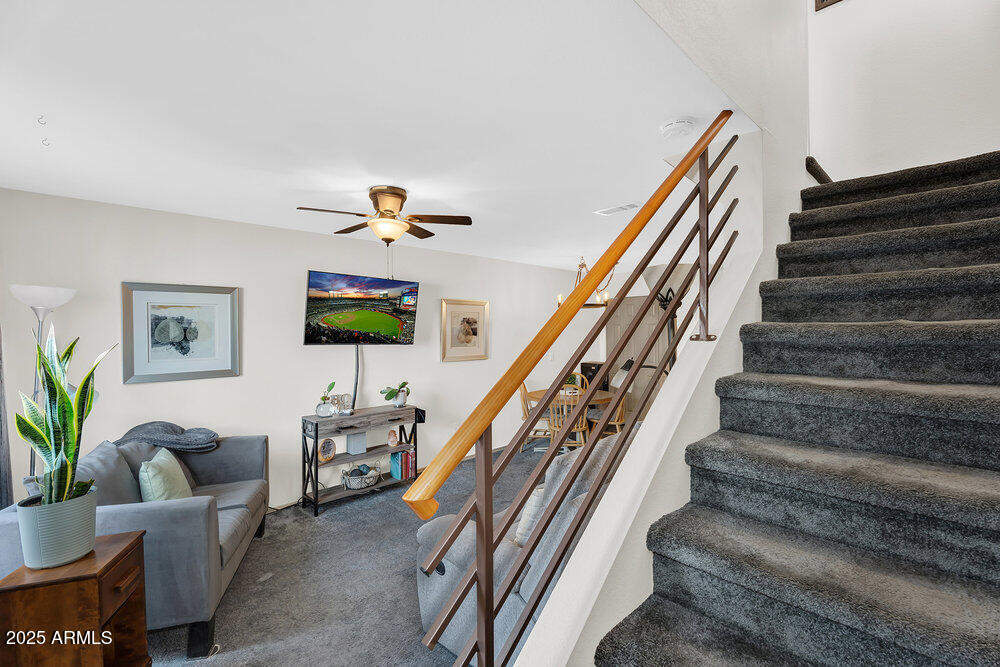 2301 E UNIVERSITY Drive 509