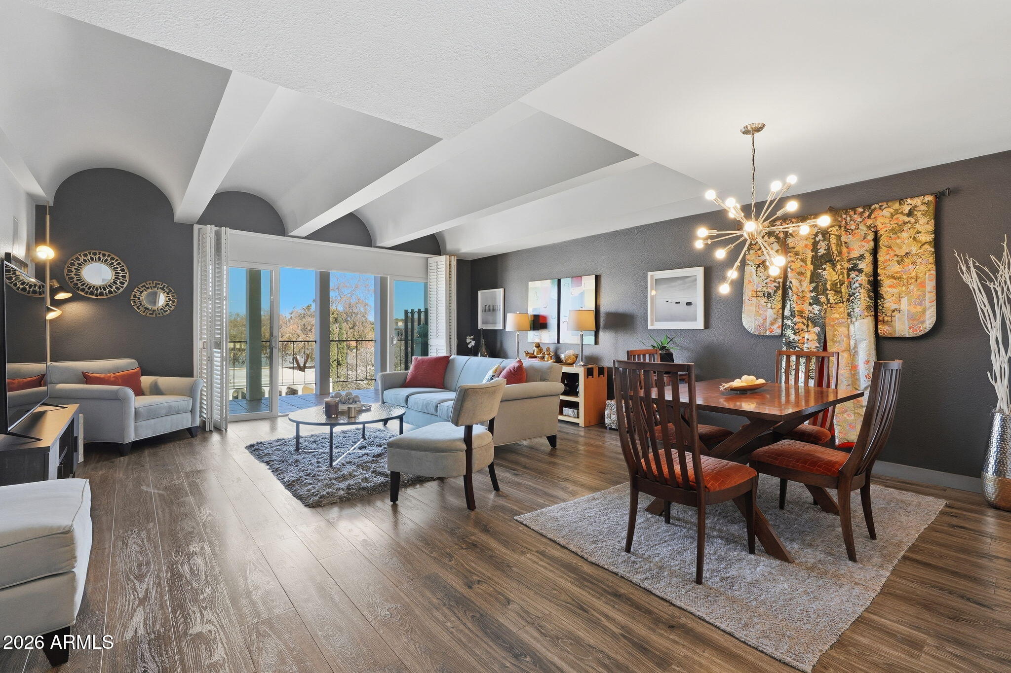 6502 N Central Avenue C301