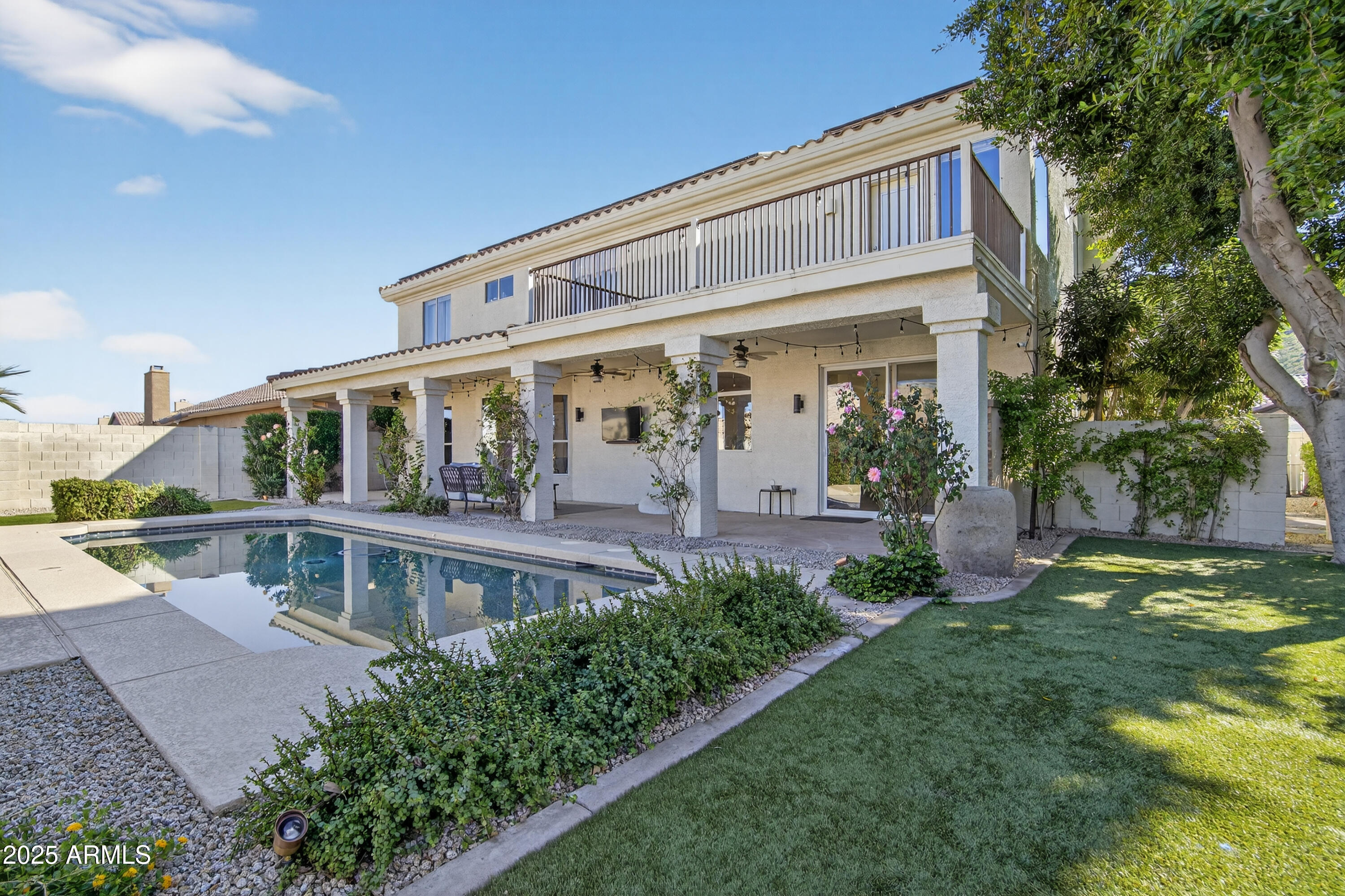 1614 E KATHLEEN Road