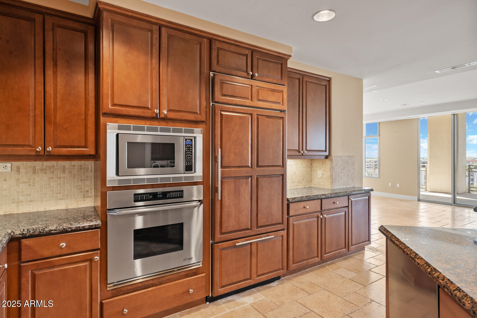 2211 E CAMELBACK Road 604