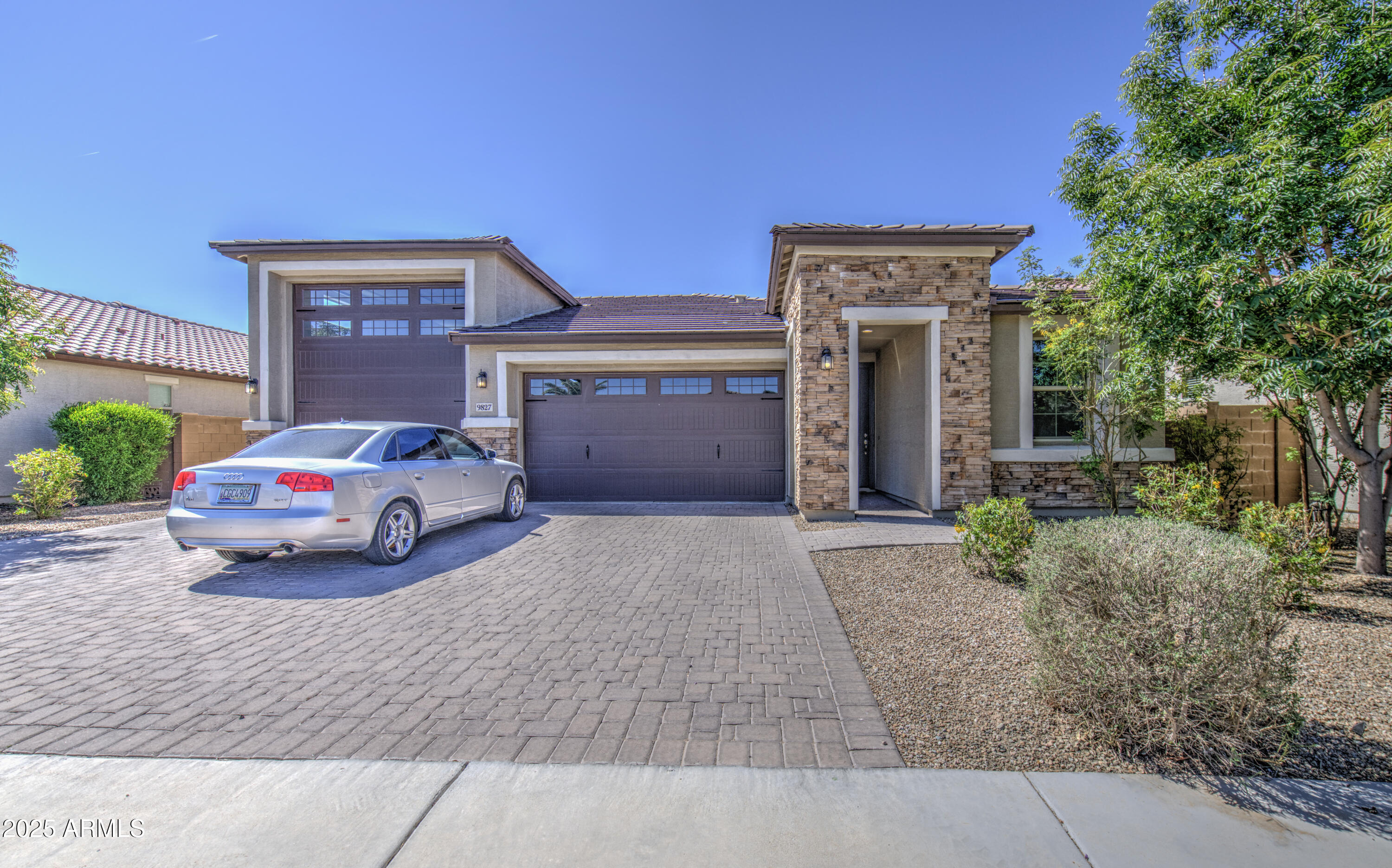 9827 E COTTON Road