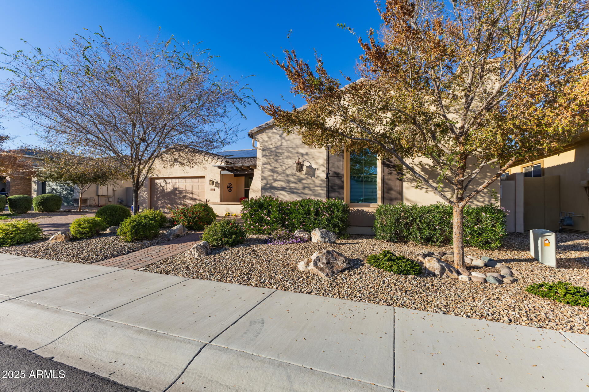 15878 W ALVARADO Drive