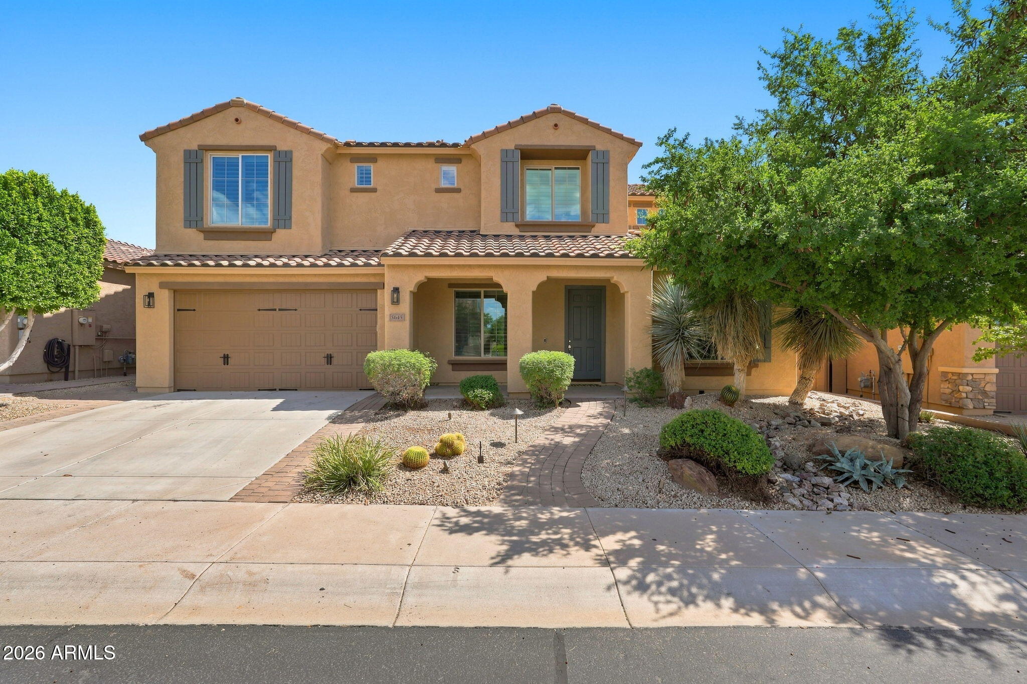 5645 E DESERT FOREST Trail