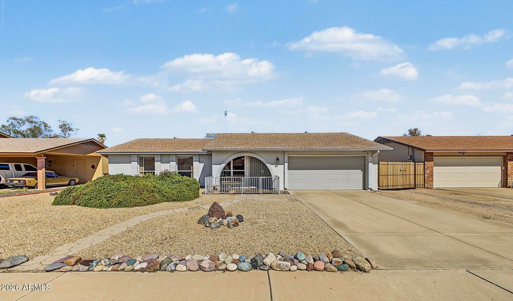 Photo of 10514 W Royal Palm Road, Peoria, AZ 85345 (MLS # 7089836)